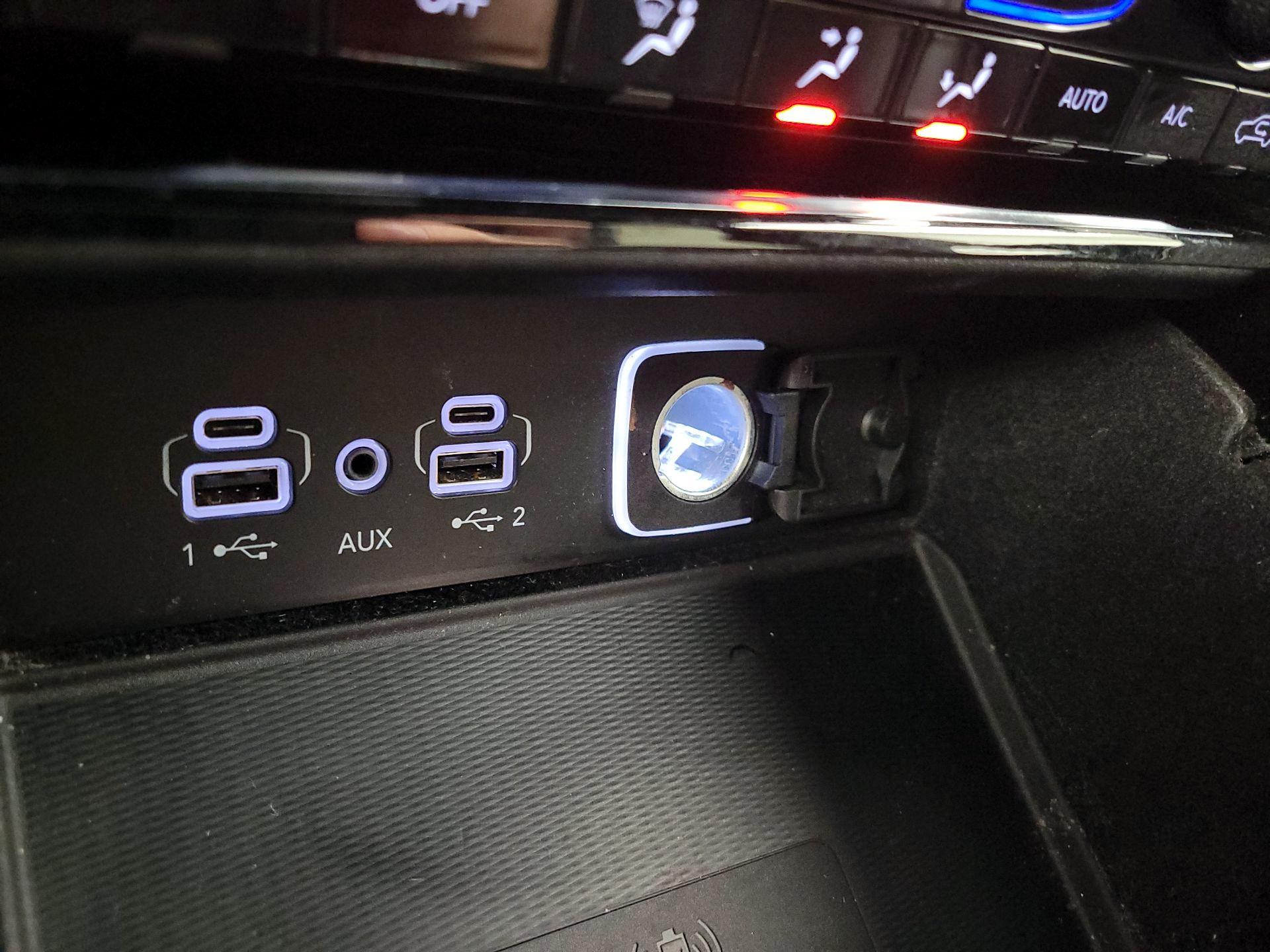 Thumbnail: 2021 Jeep Grand Cherokee L - 18