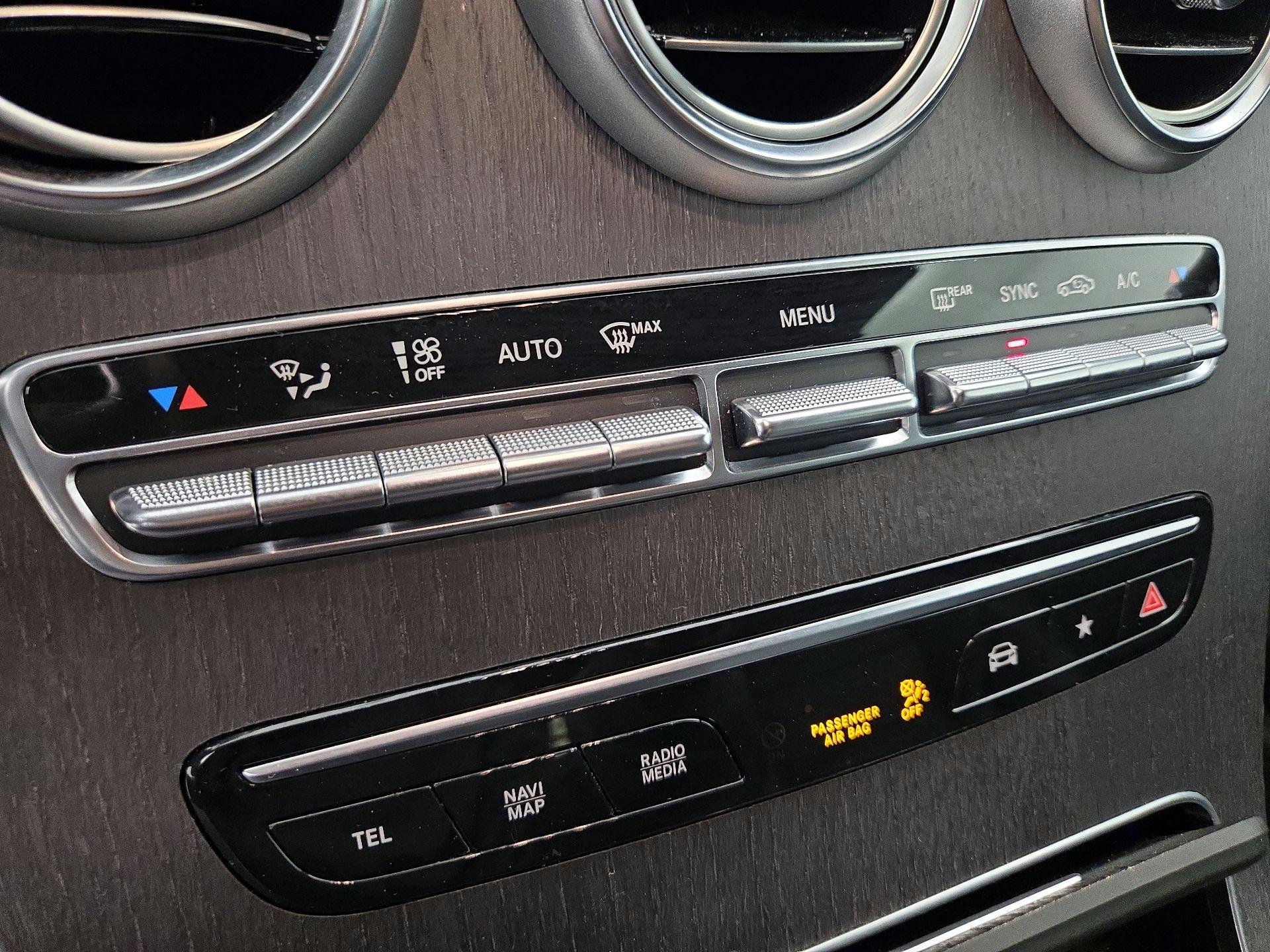 Thumbnail: 2022 Mercedes-Benz GLC - 16