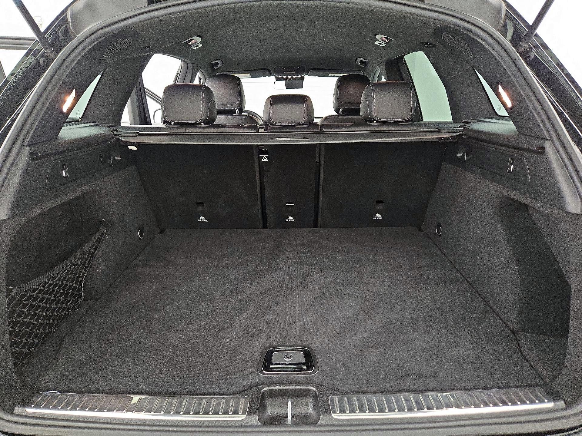 Thumbnail: 2022 Mercedes-Benz GLC - 20