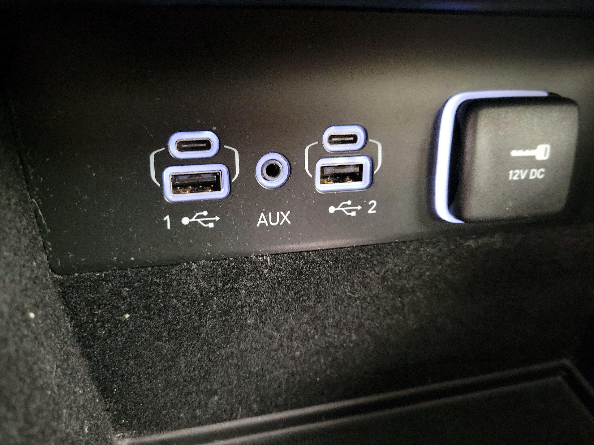 Thumbnail: 2022 Jeep Grand Cherokee - 19