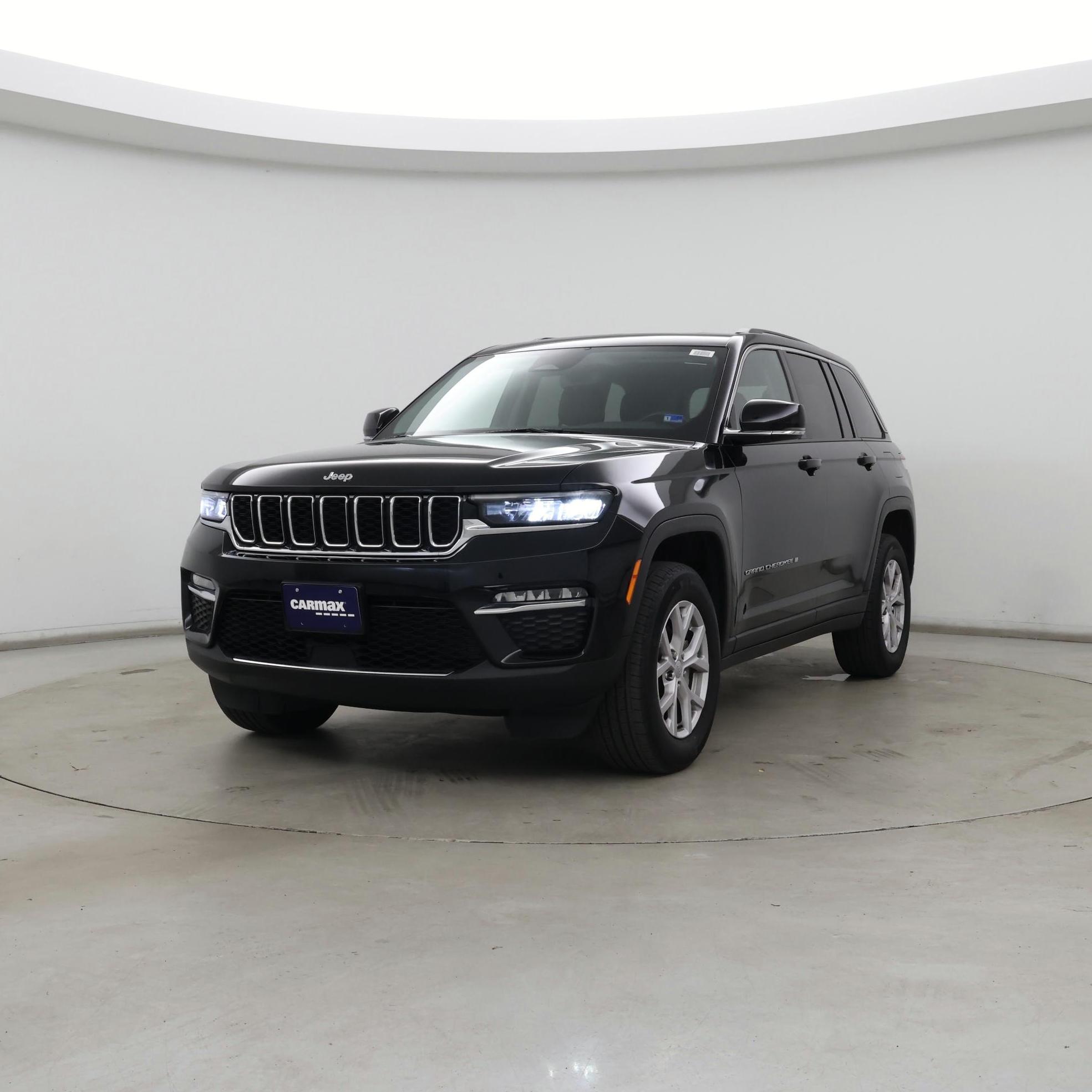 Thumbnail: 2022 Jeep Grand Cherokee - 4