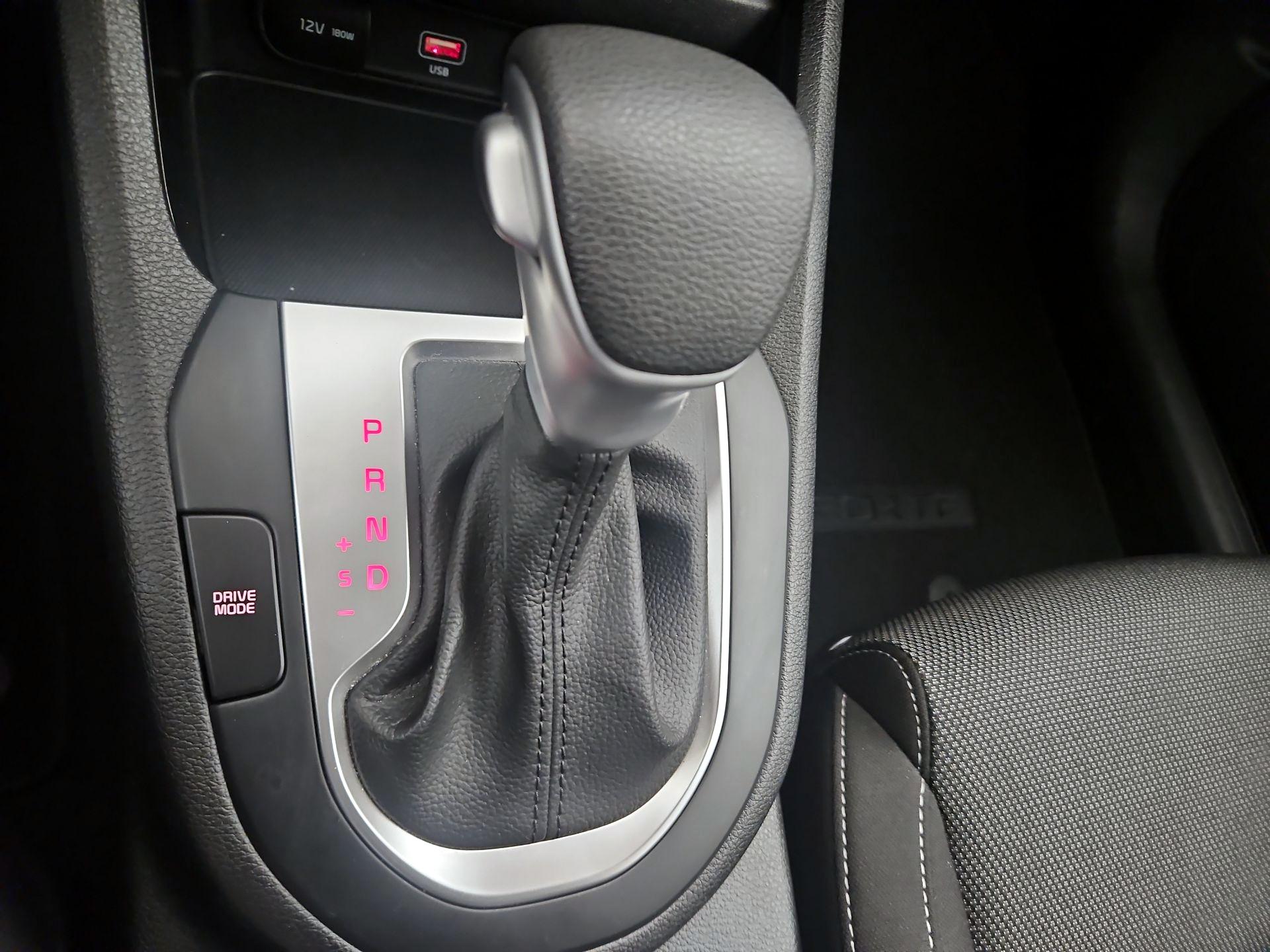 Thumbnail: 2023 Kia Forte - 17