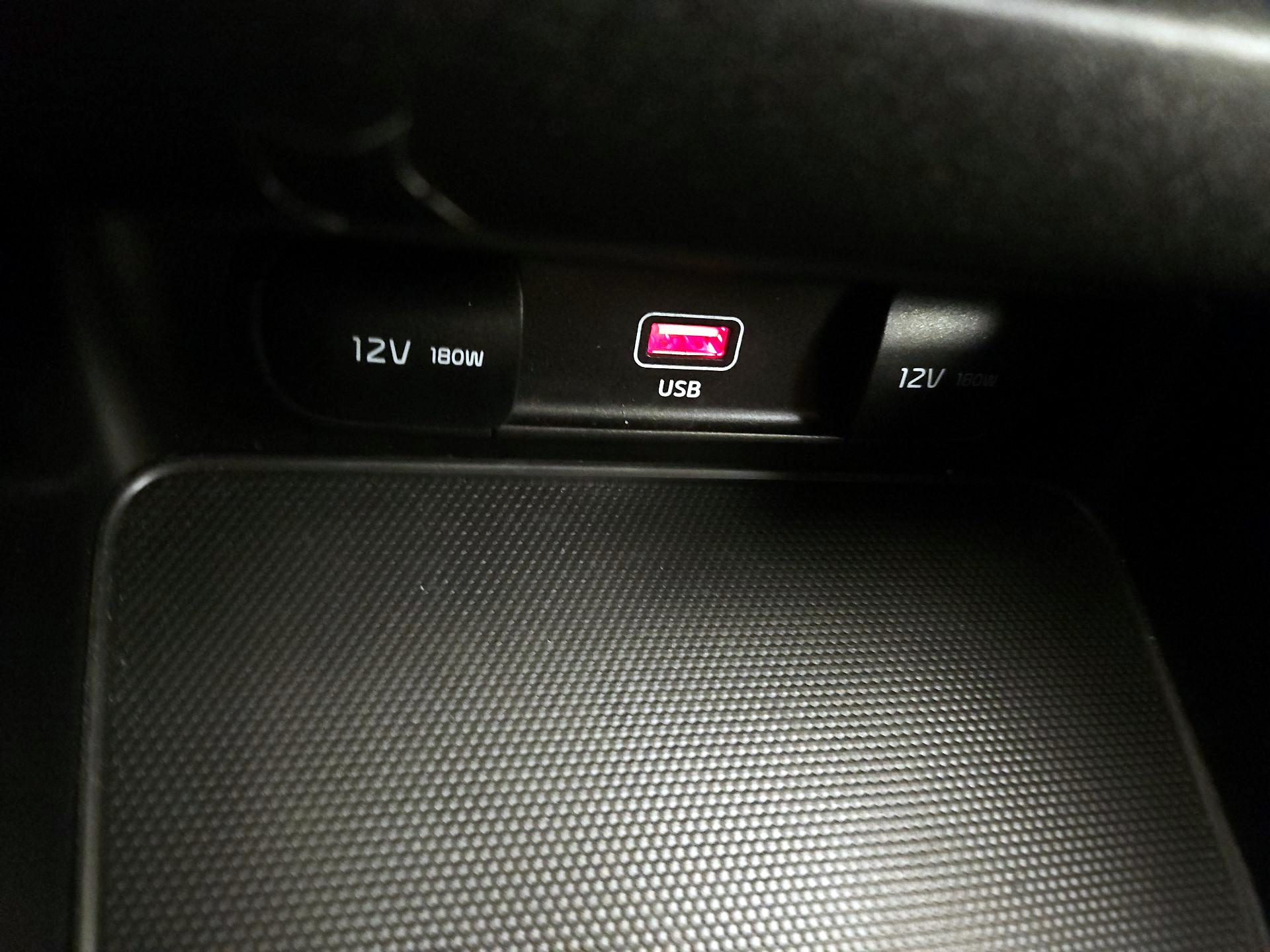 Thumbnail: 2023 Kia Forte - 18