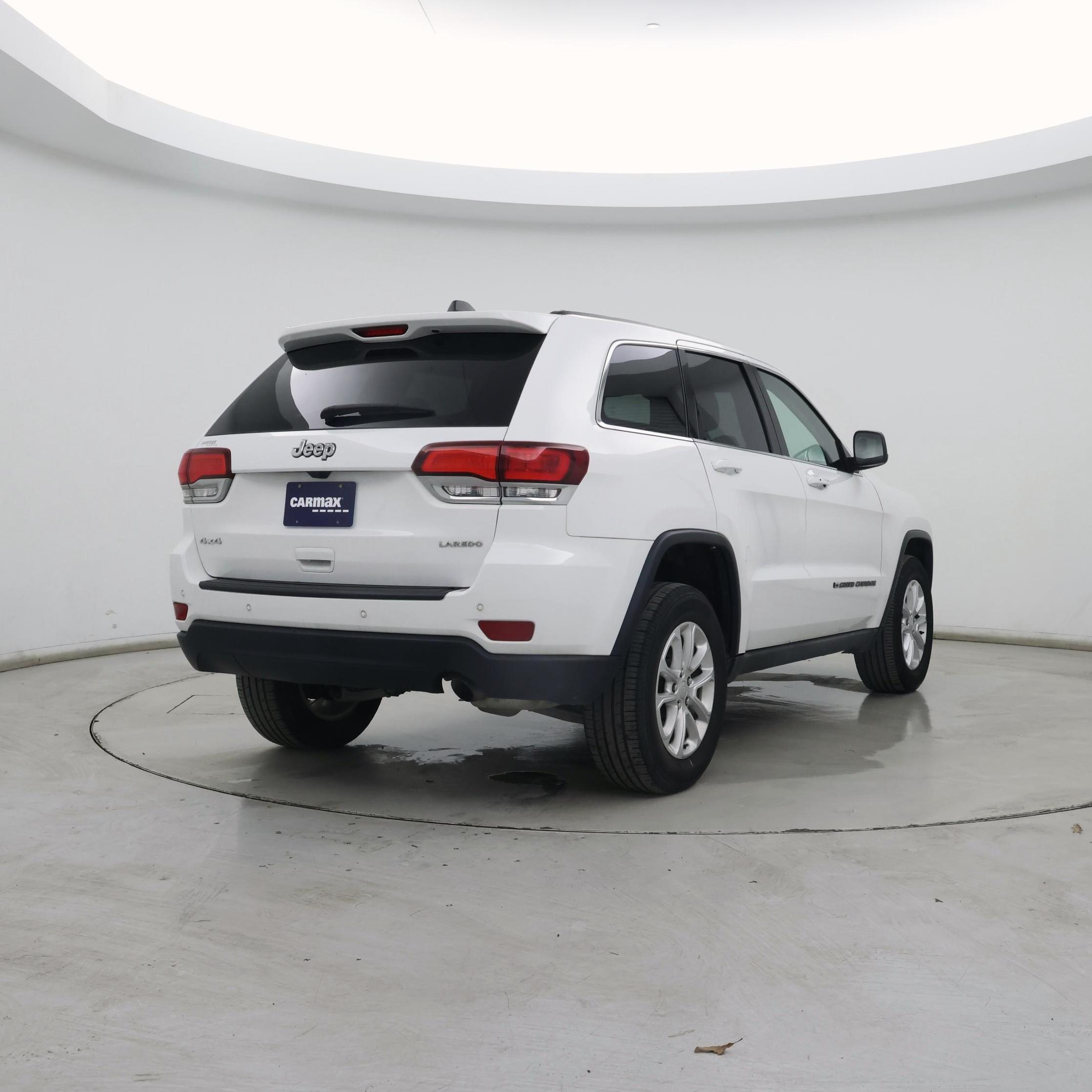 Thumbnail: 2022 Jeep Grand Cherokee - 8