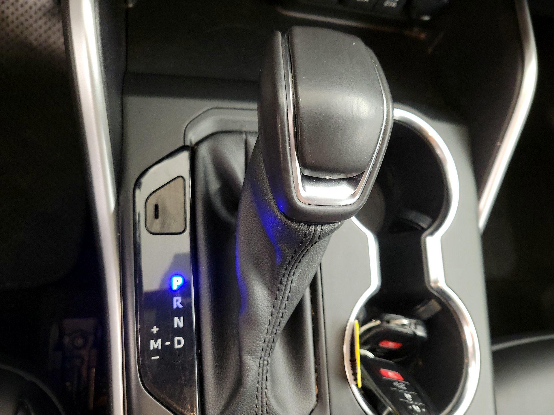 Thumbnail: 2021 Toyota Highlander - 18