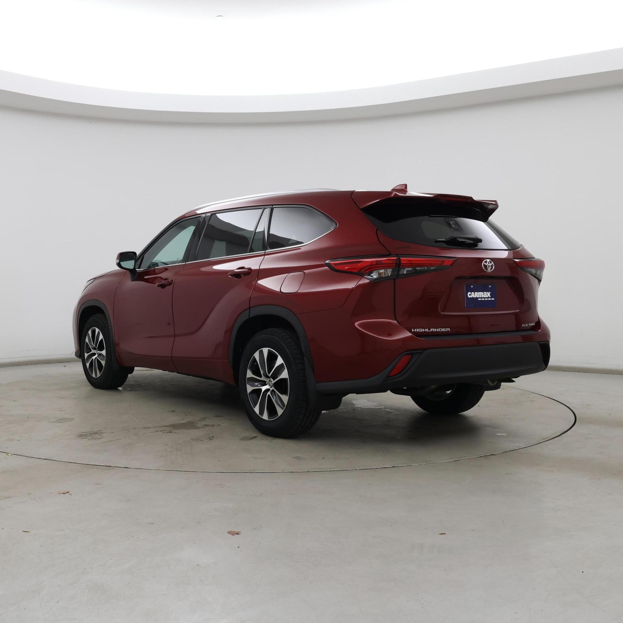 Thumbnail: 2021 Toyota Highlander - 2
