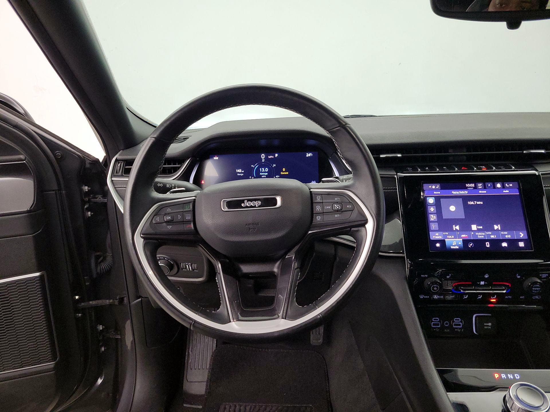 Thumbnail: 2022 Jeep Grand Cherokee - 10