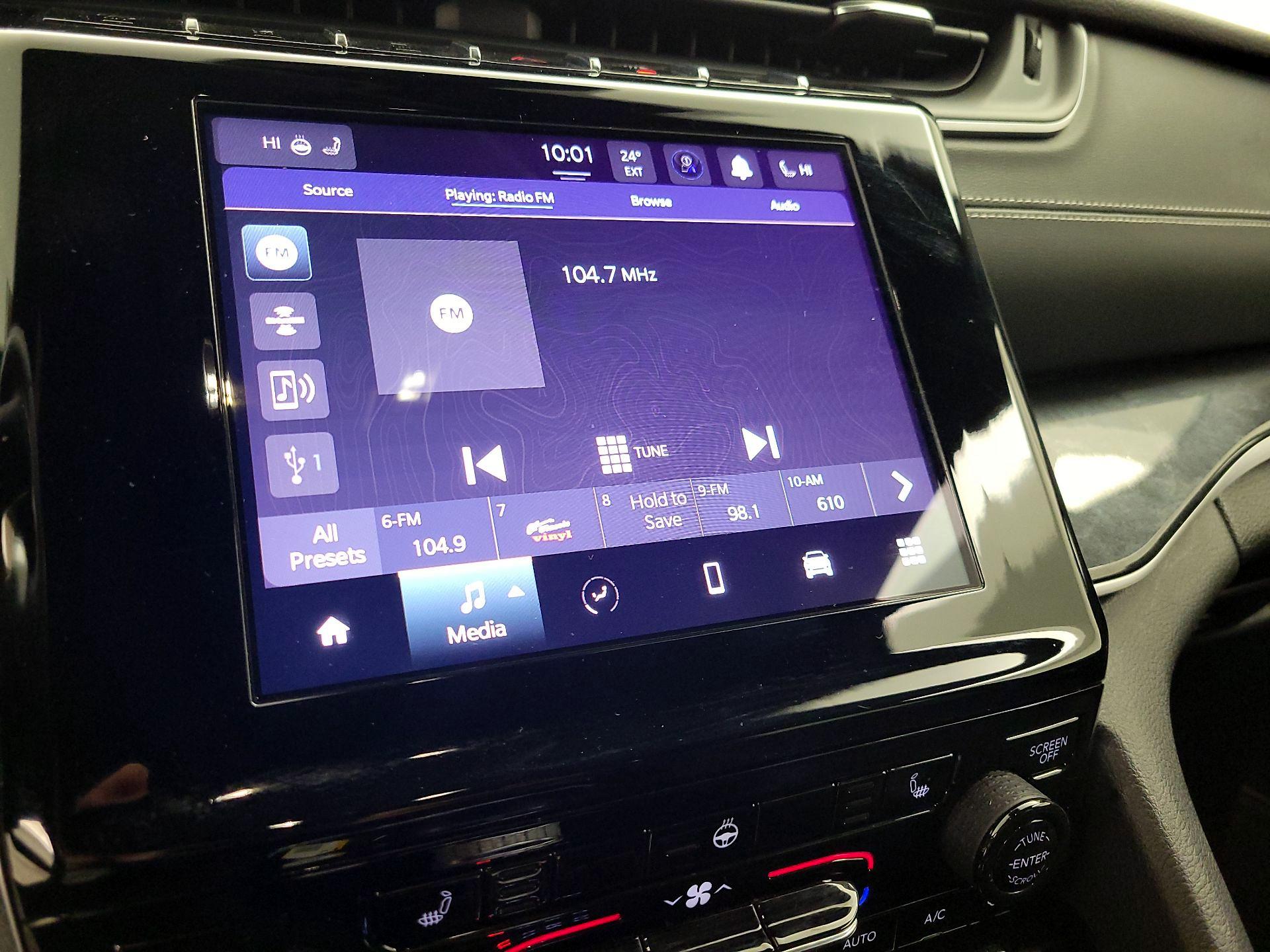 Thumbnail: 2022 Jeep Grand Cherokee - 15