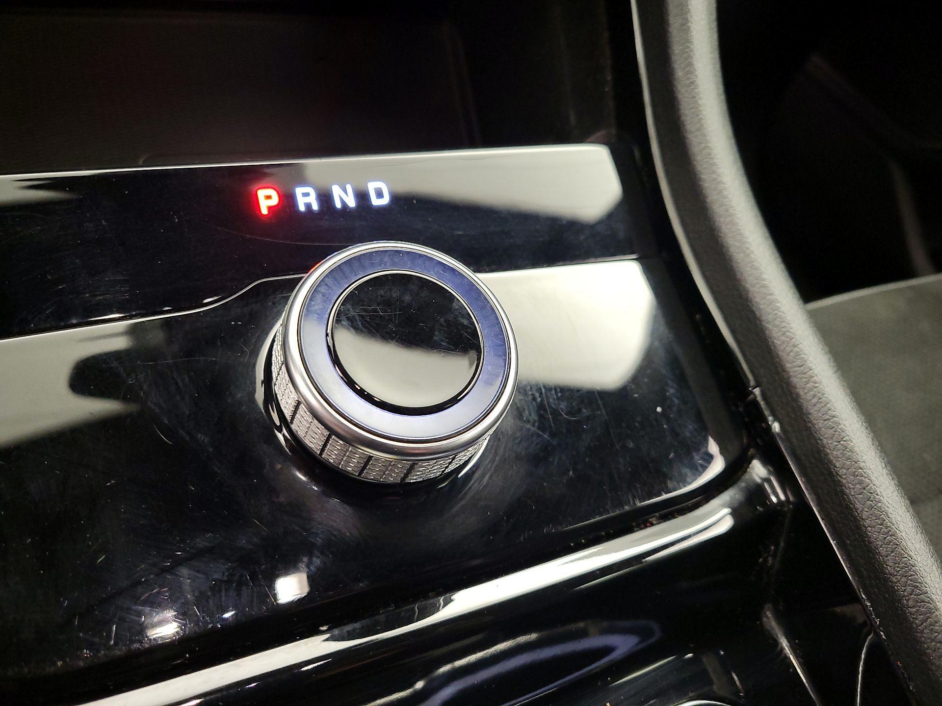 Thumbnail: 2022 Jeep Grand Cherokee - 17