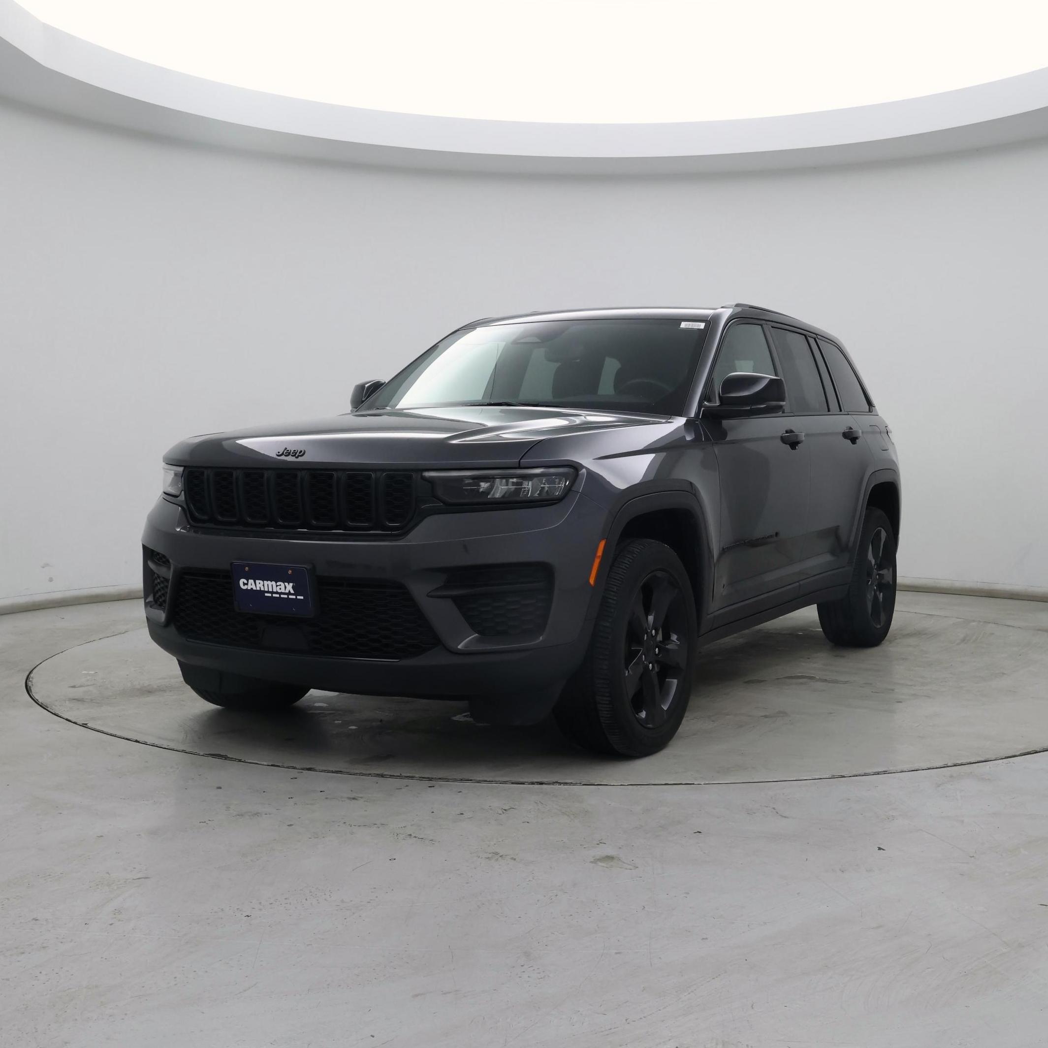 Thumbnail: 2022 Jeep Grand Cherokee - 4