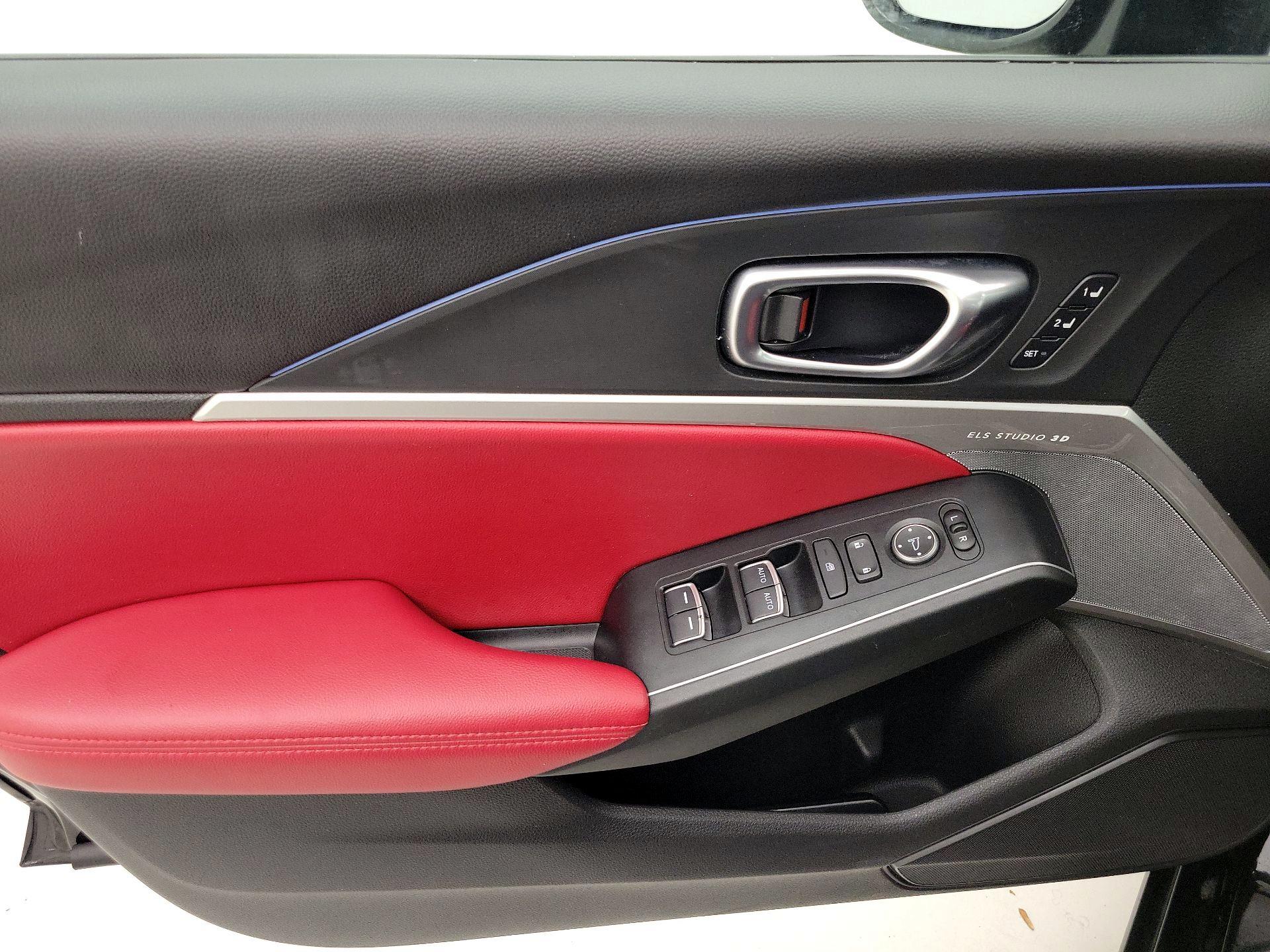 Thumbnail: 2023 Acura Integra - 12