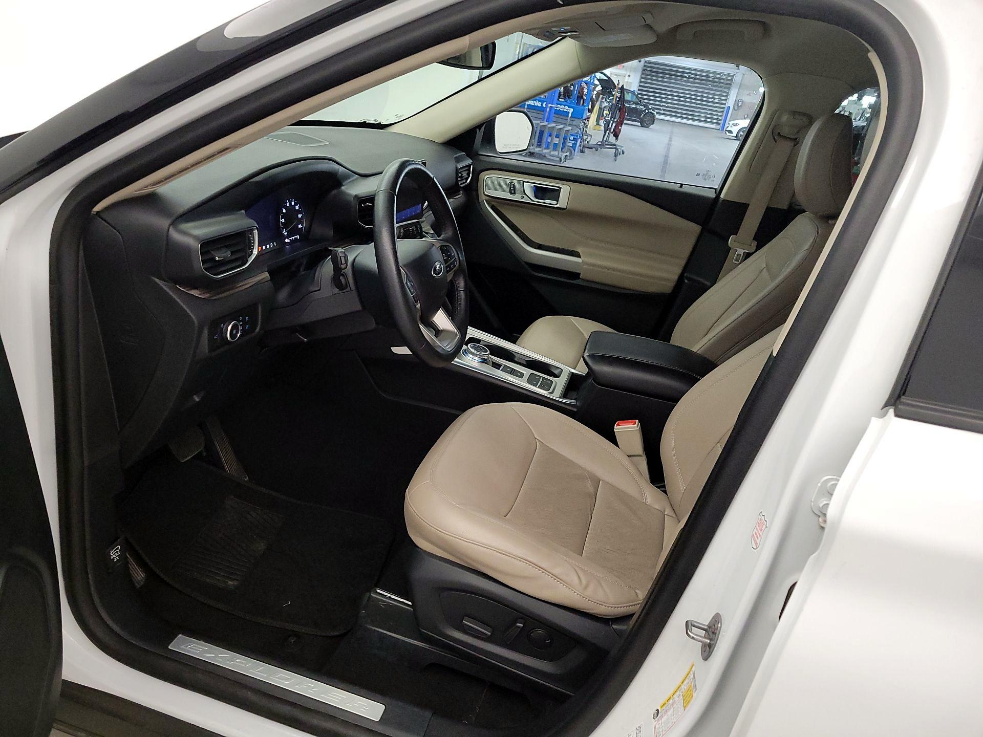 Thumbnail: 2024 Ford Explorer - 11