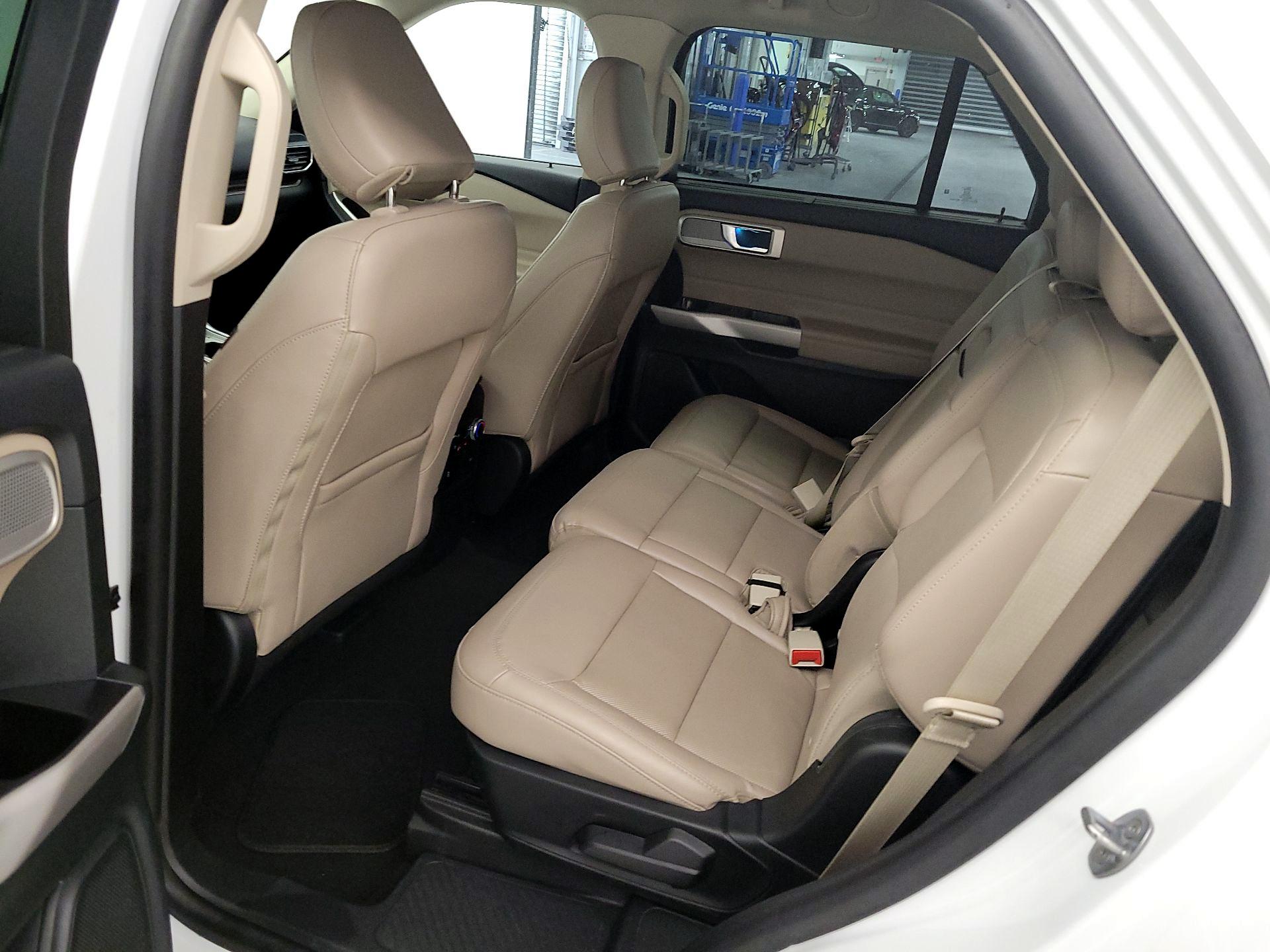 Thumbnail: 2024 Ford Explorer - 20