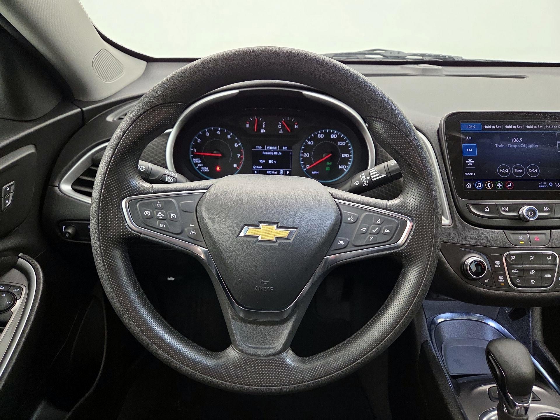 Thumbnail: 2024 Chevrolet Malibu - 10