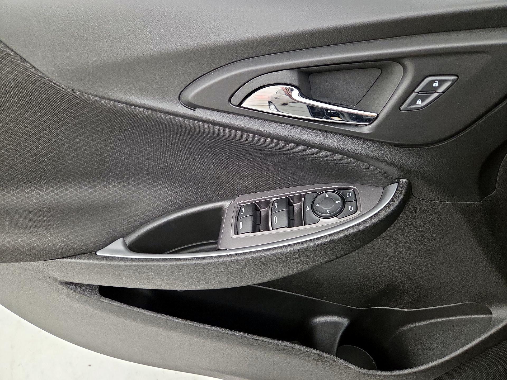 Thumbnail: 2024 Chevrolet Malibu - 12