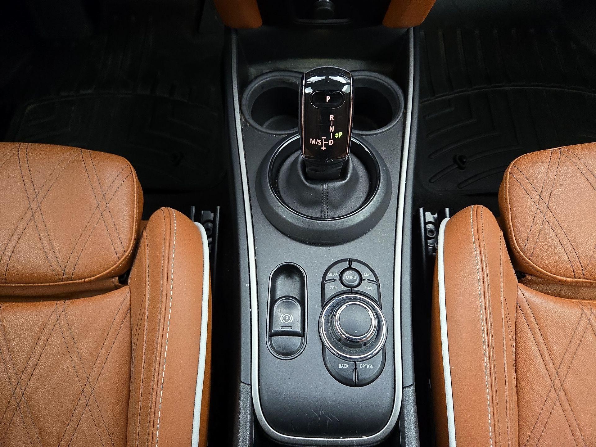 Thumbnail: 2022 MINI Cooper Countryman - 18