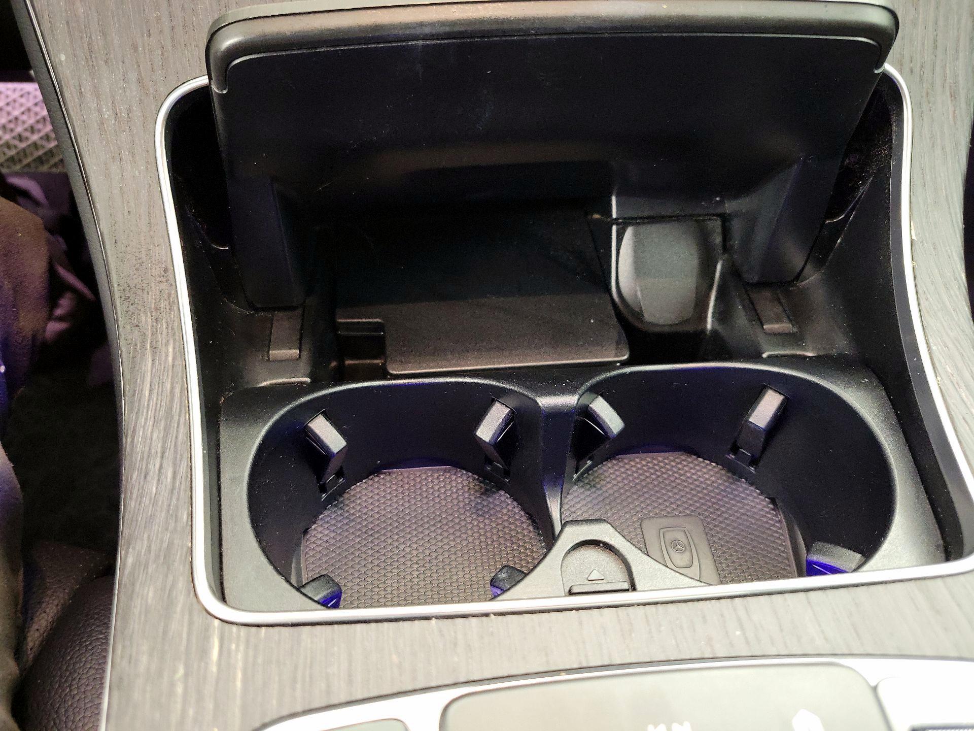 Thumbnail: 2022 Mercedes-Benz GLC - 19