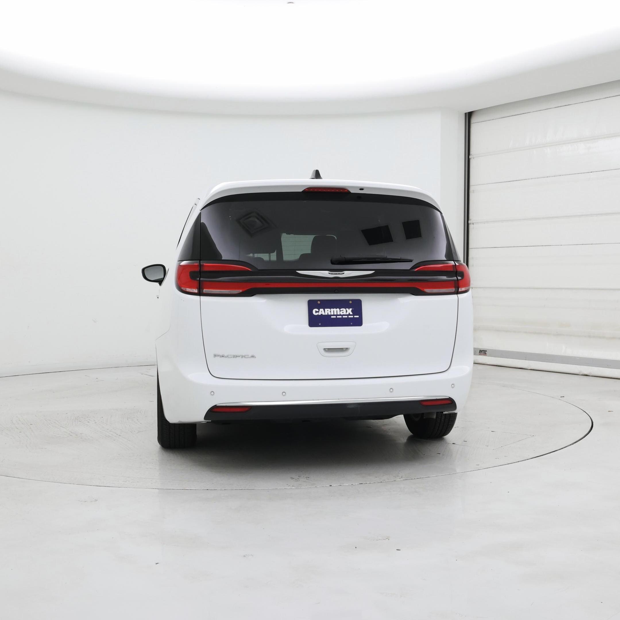 Thumbnail: 2024 Chrysler Pacifica - 6