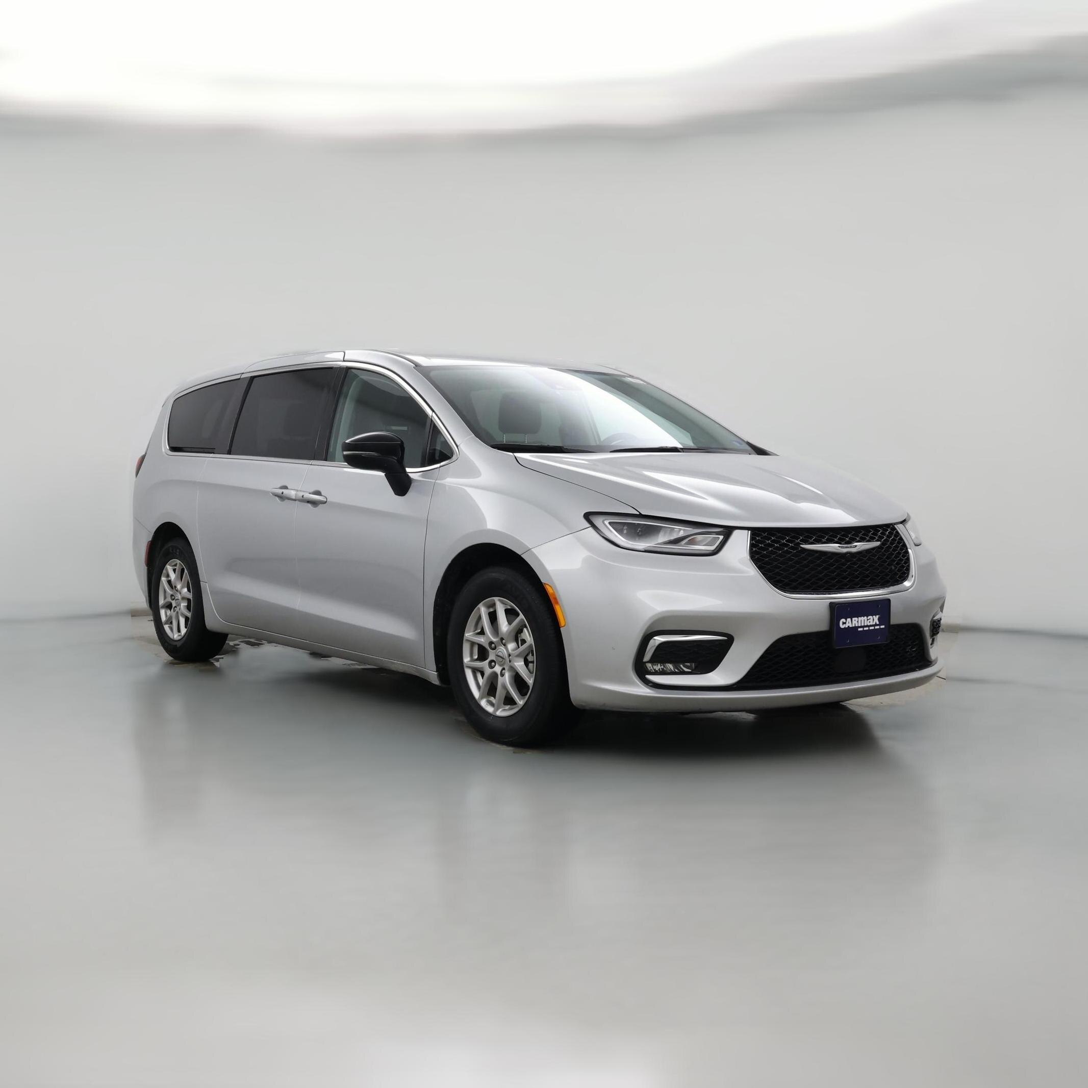 Thumbnail: 2024 Chrysler Pacifica - 1