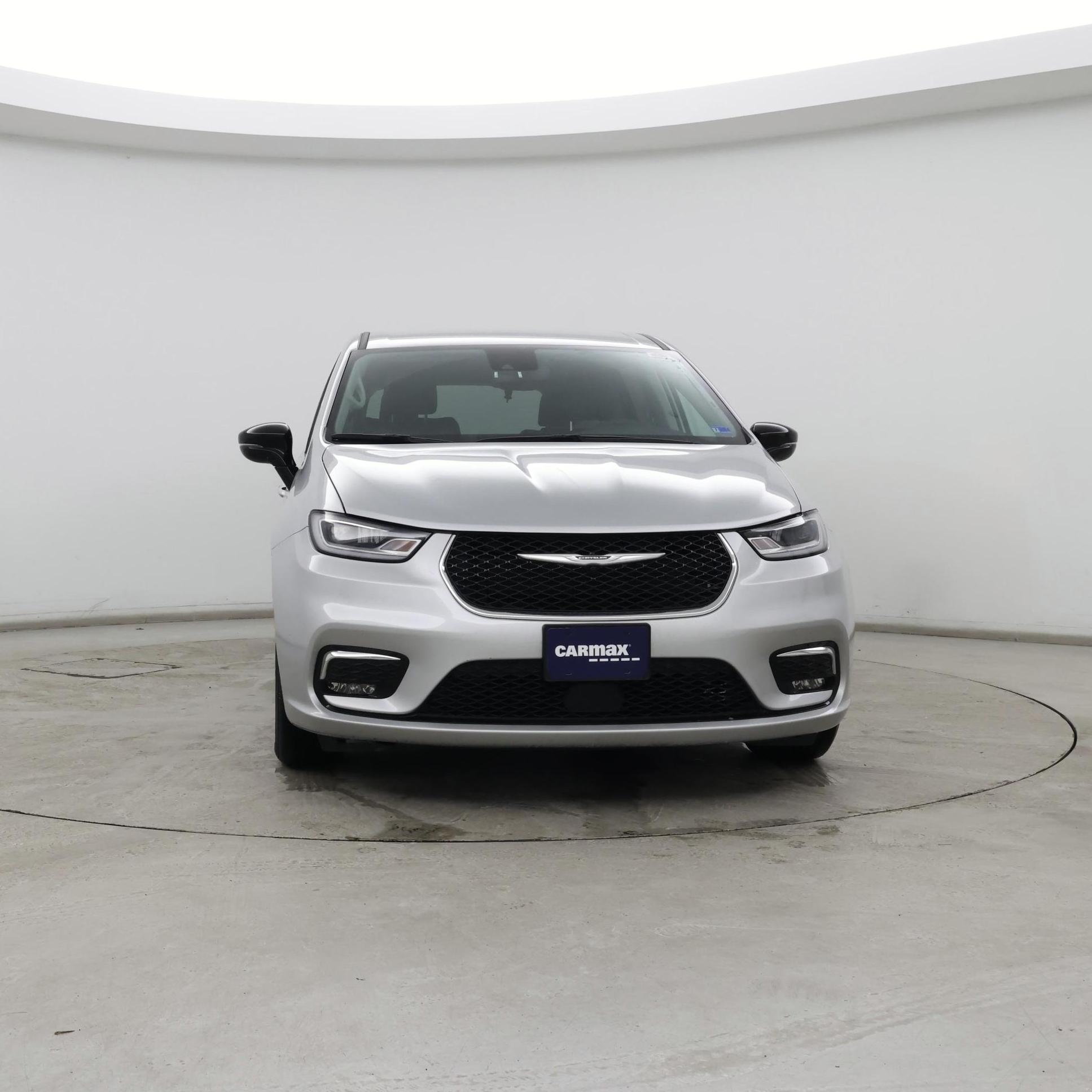 Thumbnail: 2024 Chrysler Pacifica - 5