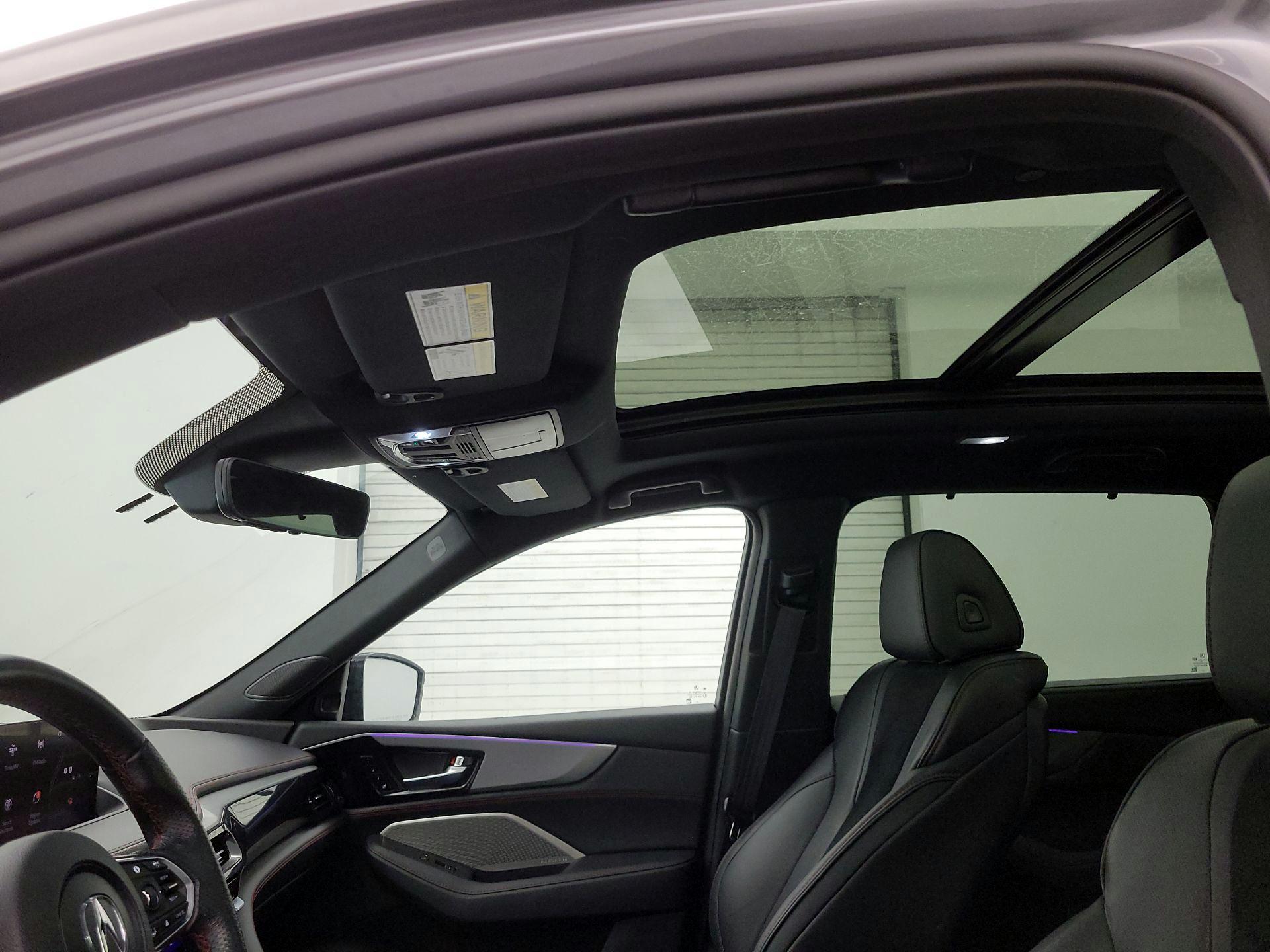 Thumbnail: 2023 Acura MDX - 20