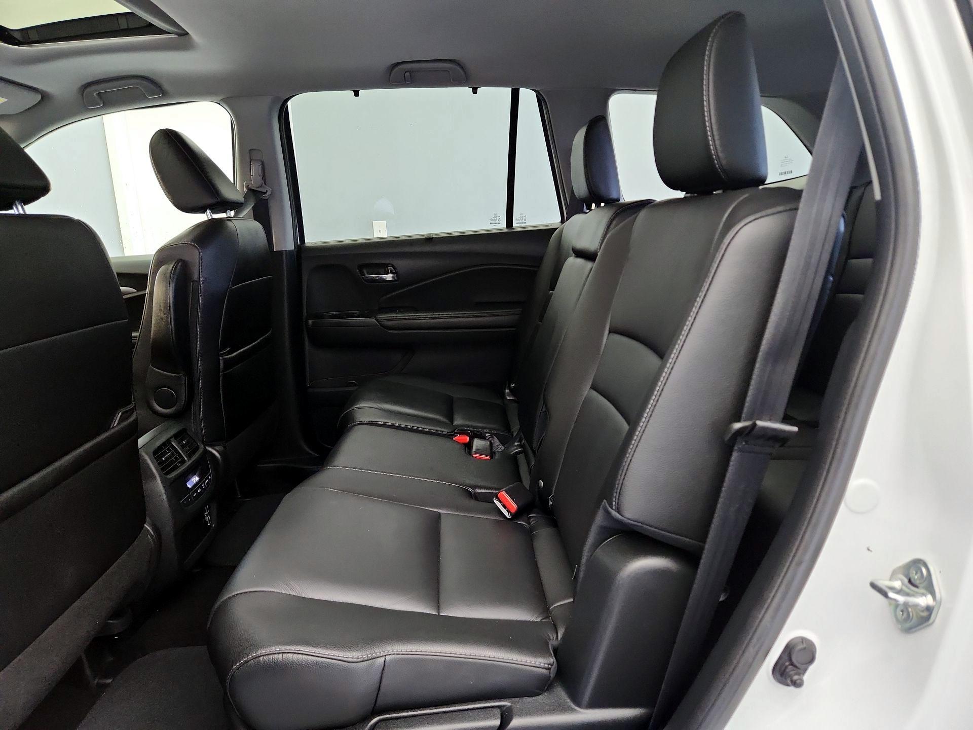 Thumbnail: 2022 Honda Pilot - 20