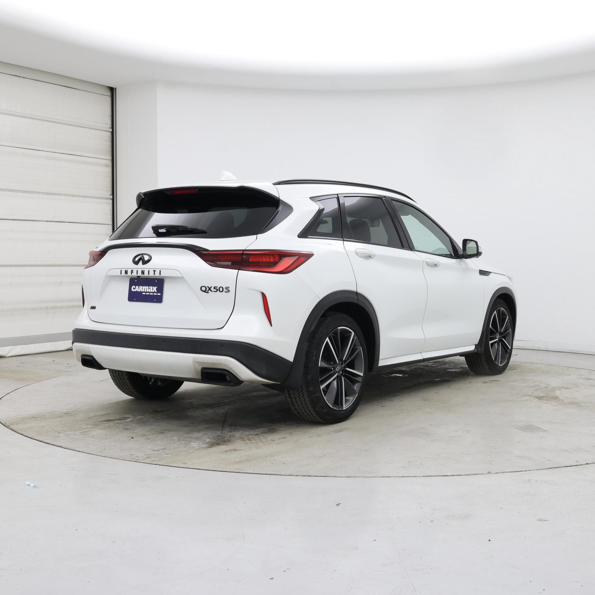 Thumbnail: 2023 INFINITI QX50 - 8