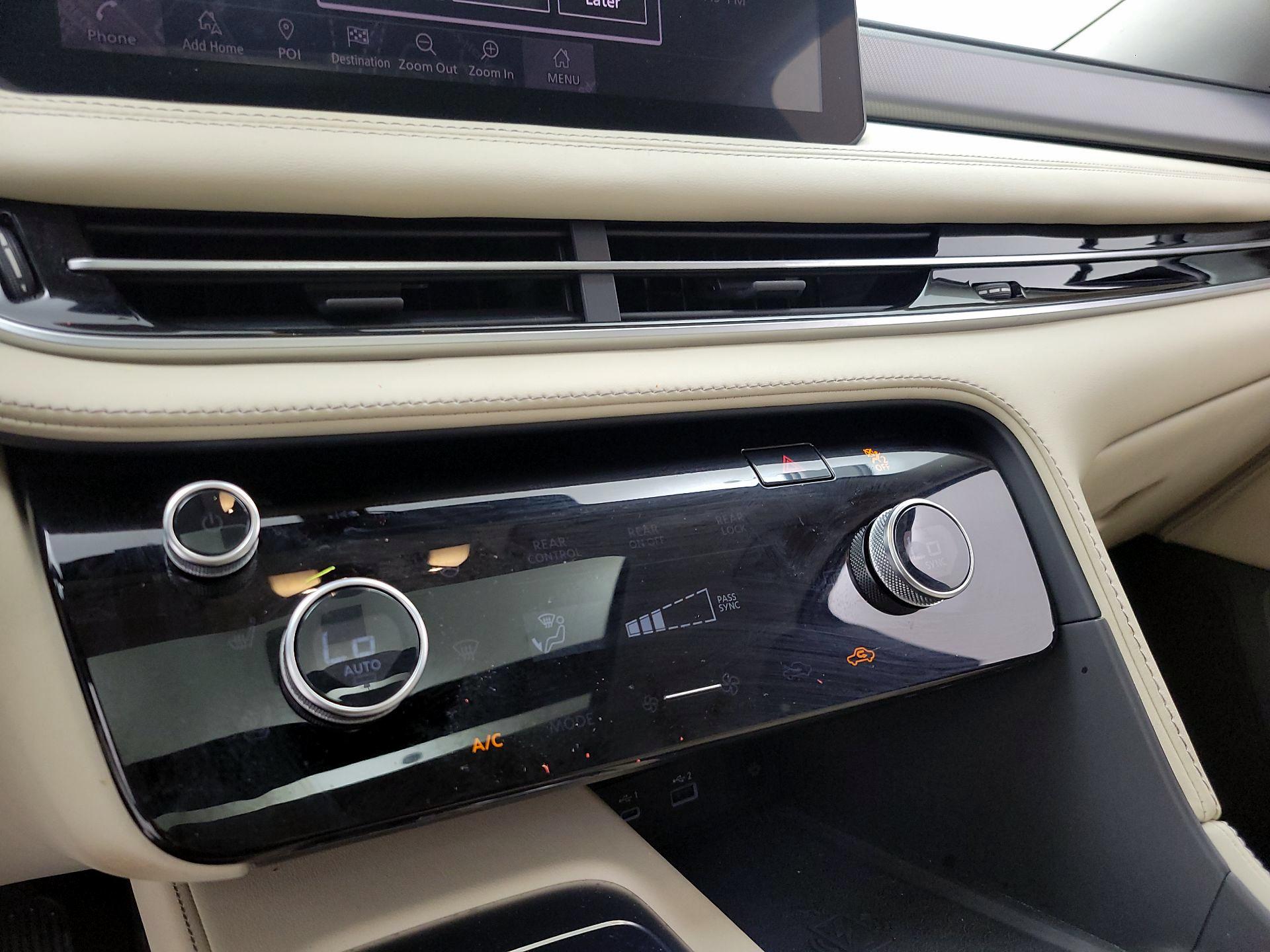 Thumbnail: 2023 INFINITI QX60 - 17