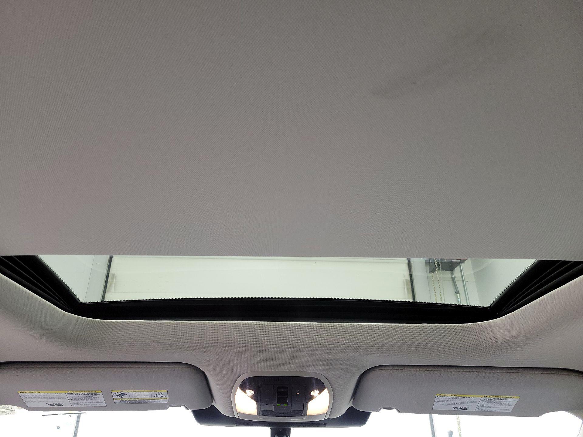 Thumbnail: 2023 INFINITI QX60 - 20