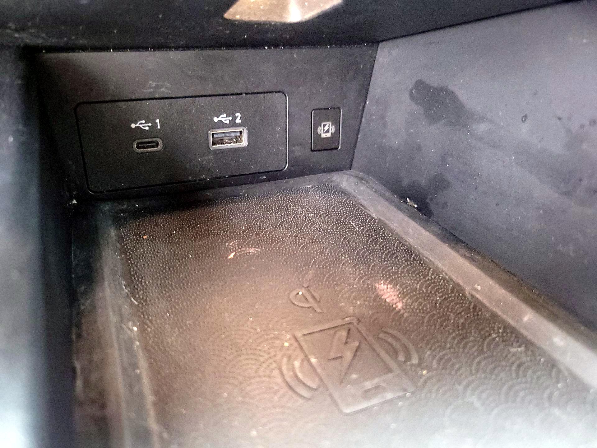 Thumbnail: 2023 INFINITI QX60 - 19