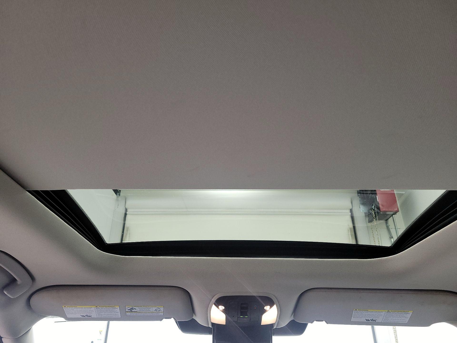 Thumbnail: 2023 INFINITI QX60 - 20