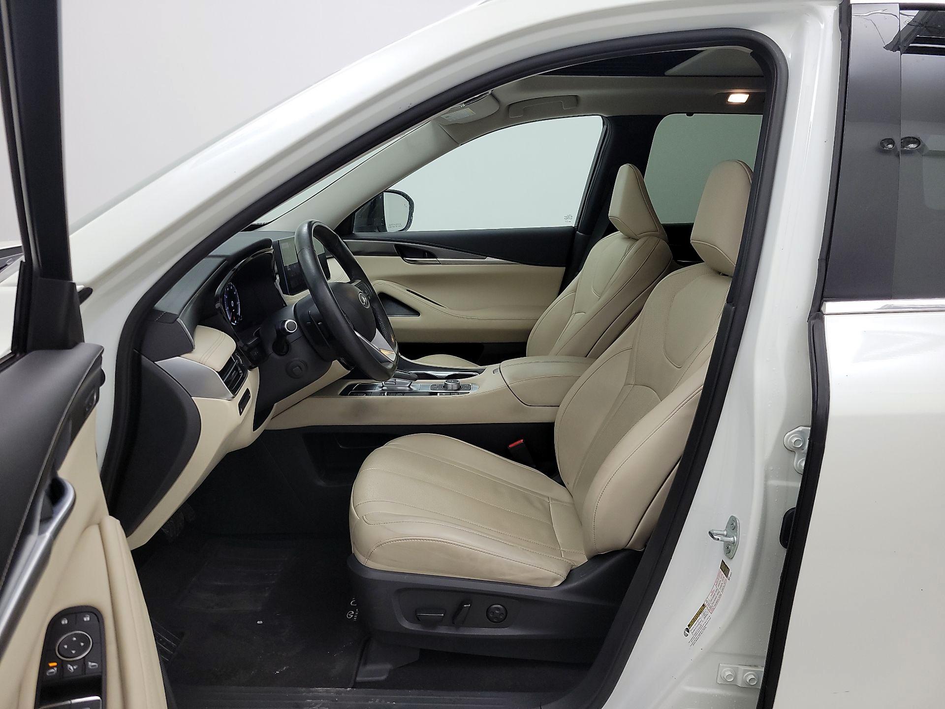 Thumbnail: 2023 INFINITI QX60 - 11