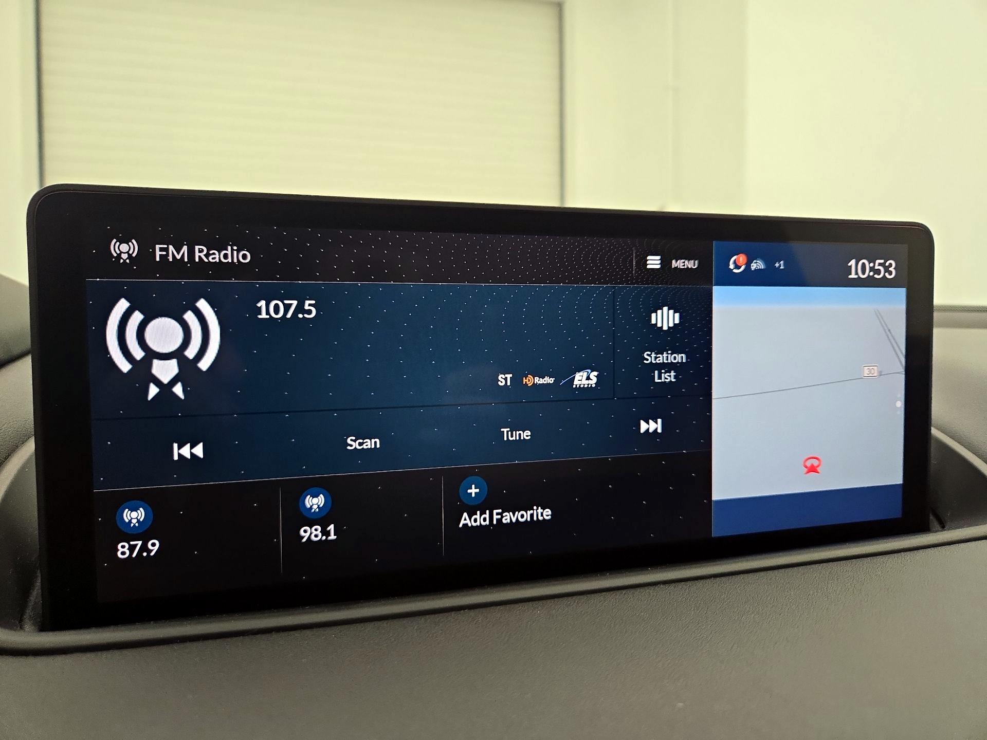 Thumbnail: 2023 Acura MDX - 16