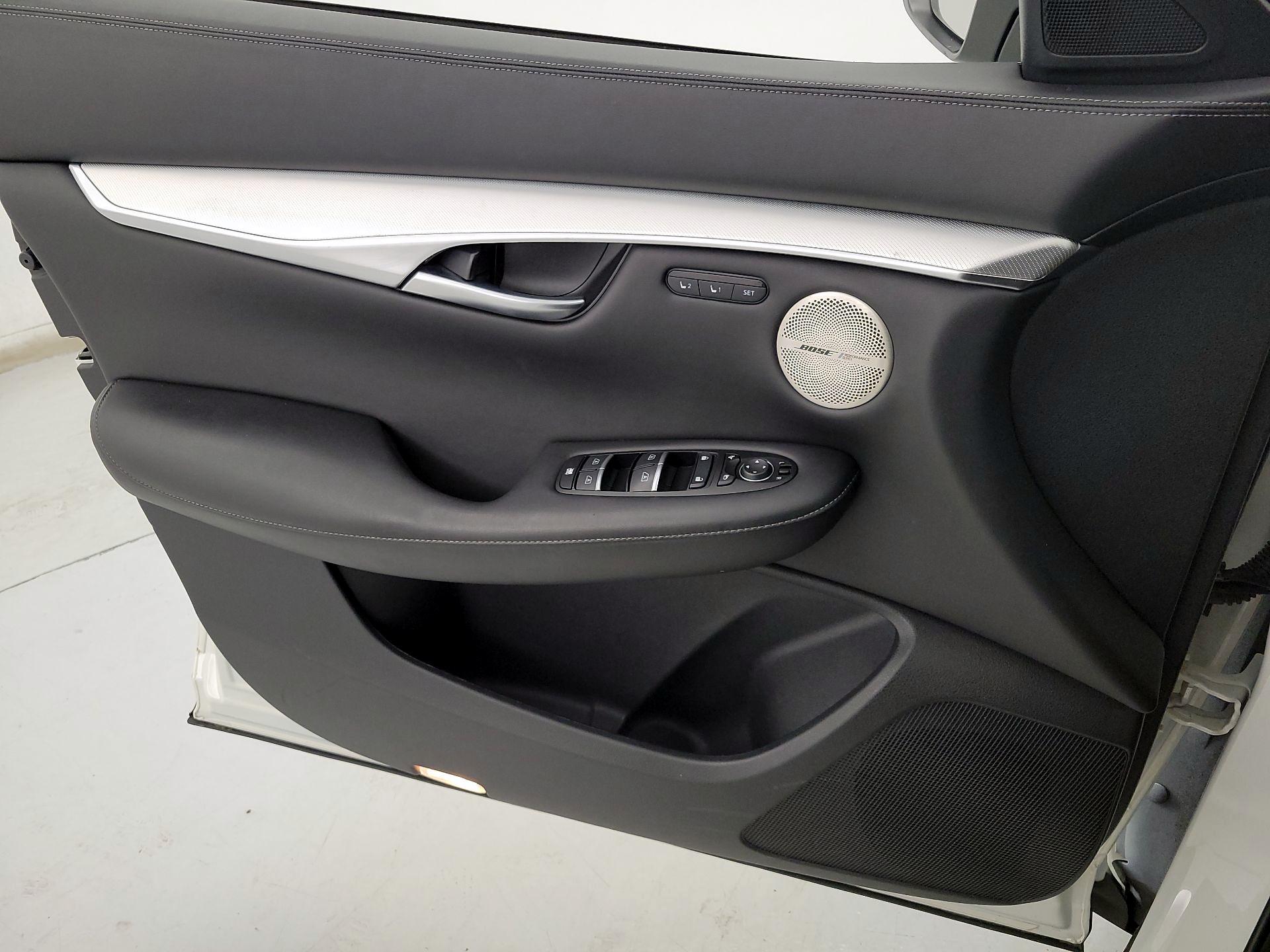 Thumbnail: 2022 INFINITI QX50 - 12