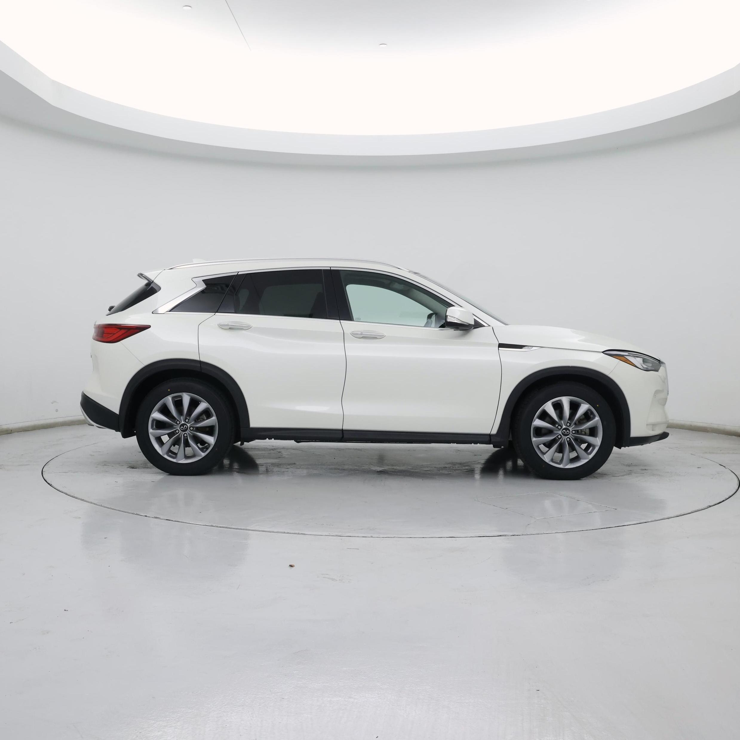 Thumbnail: 2022 INFINITI QX50 - 7