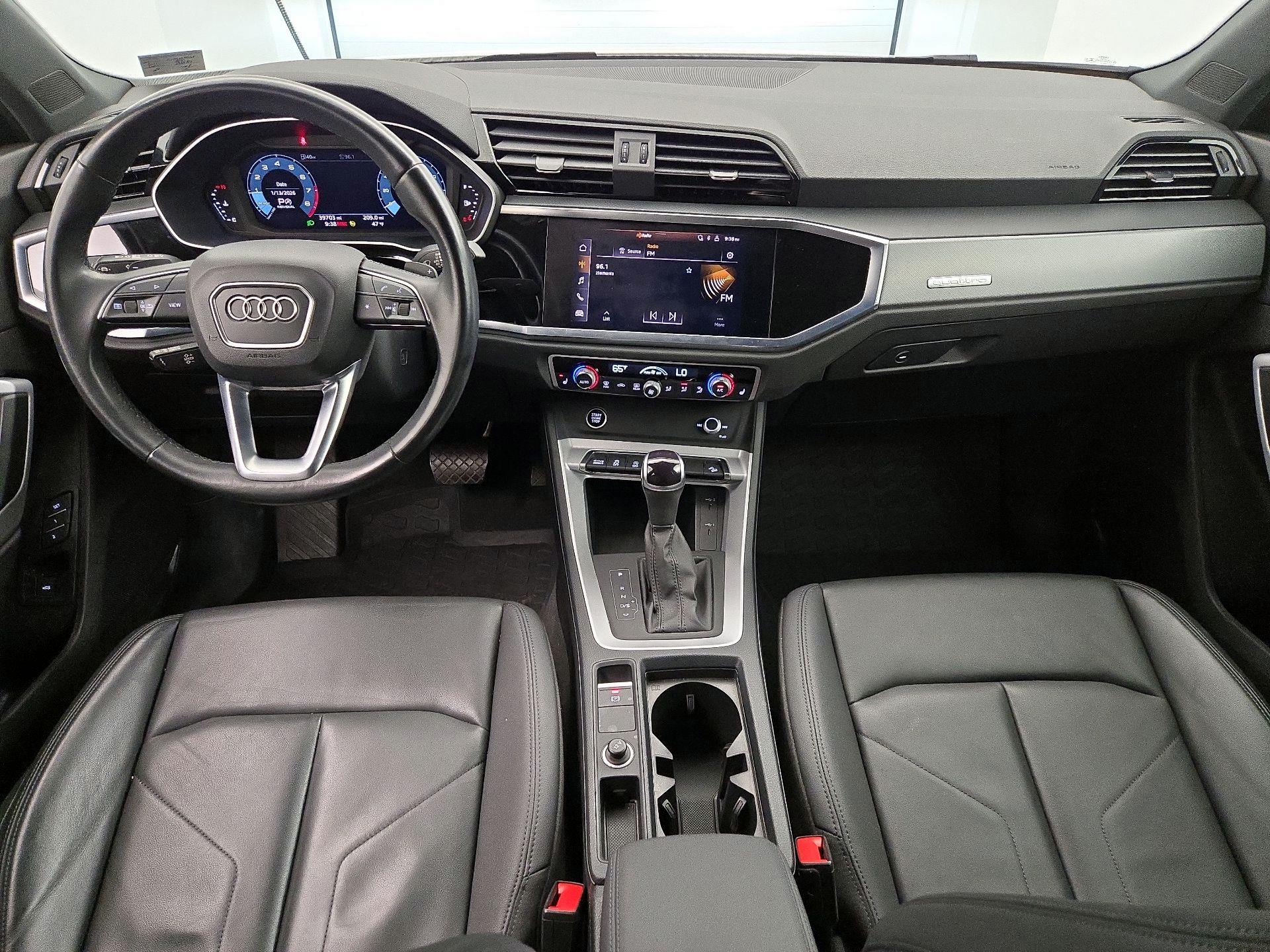 Thumbnail: 2022 Audi Q3 - 9