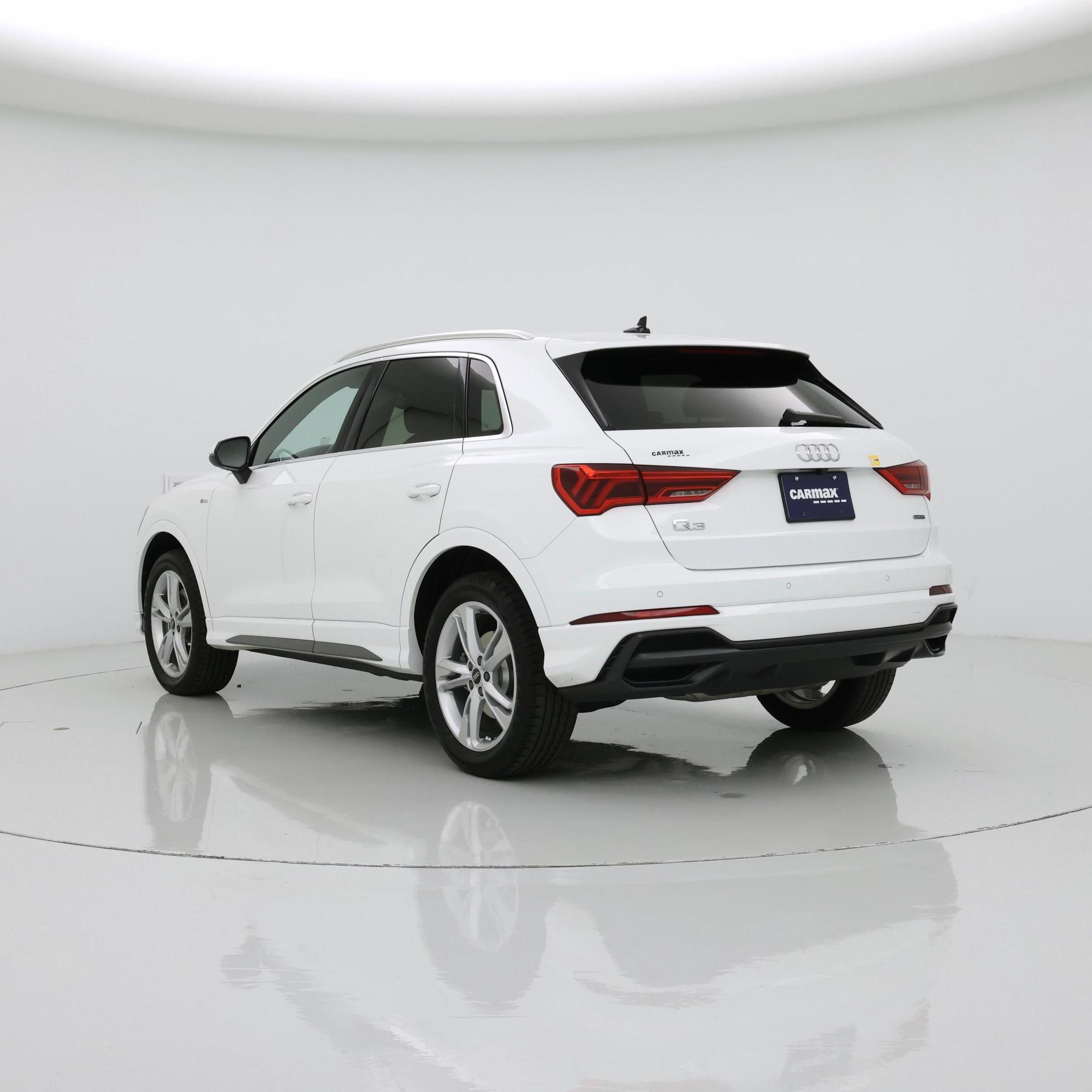 Thumbnail: 2022 Audi Q3 - 2