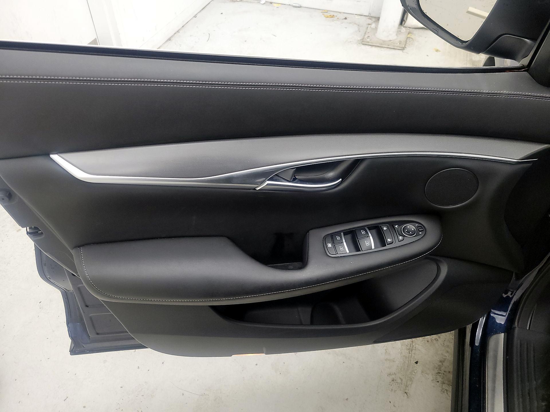 Thumbnail: 2022 INFINITI QX50 - 12