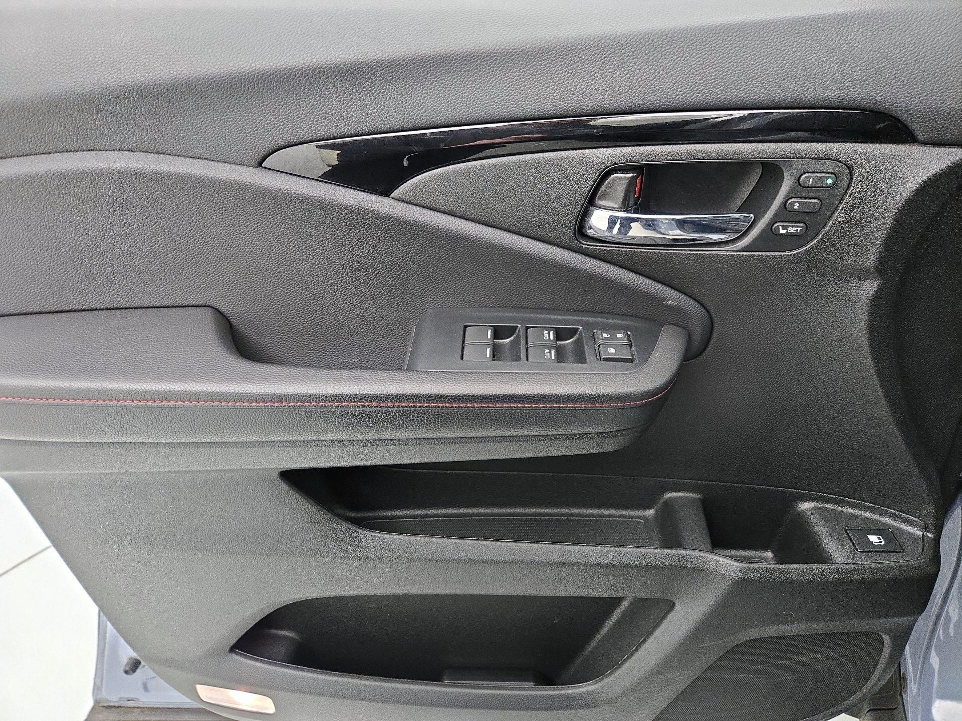 Thumbnail: 2023 Honda Ridgeline - 12