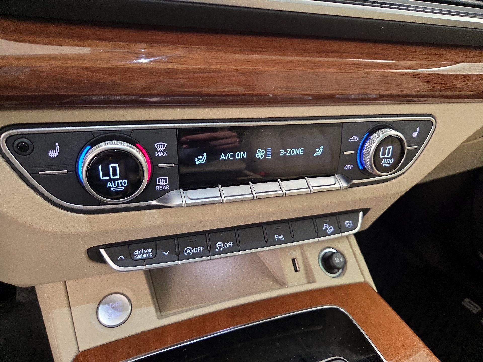 Thumbnail: 2021 Audi Q5 - 16