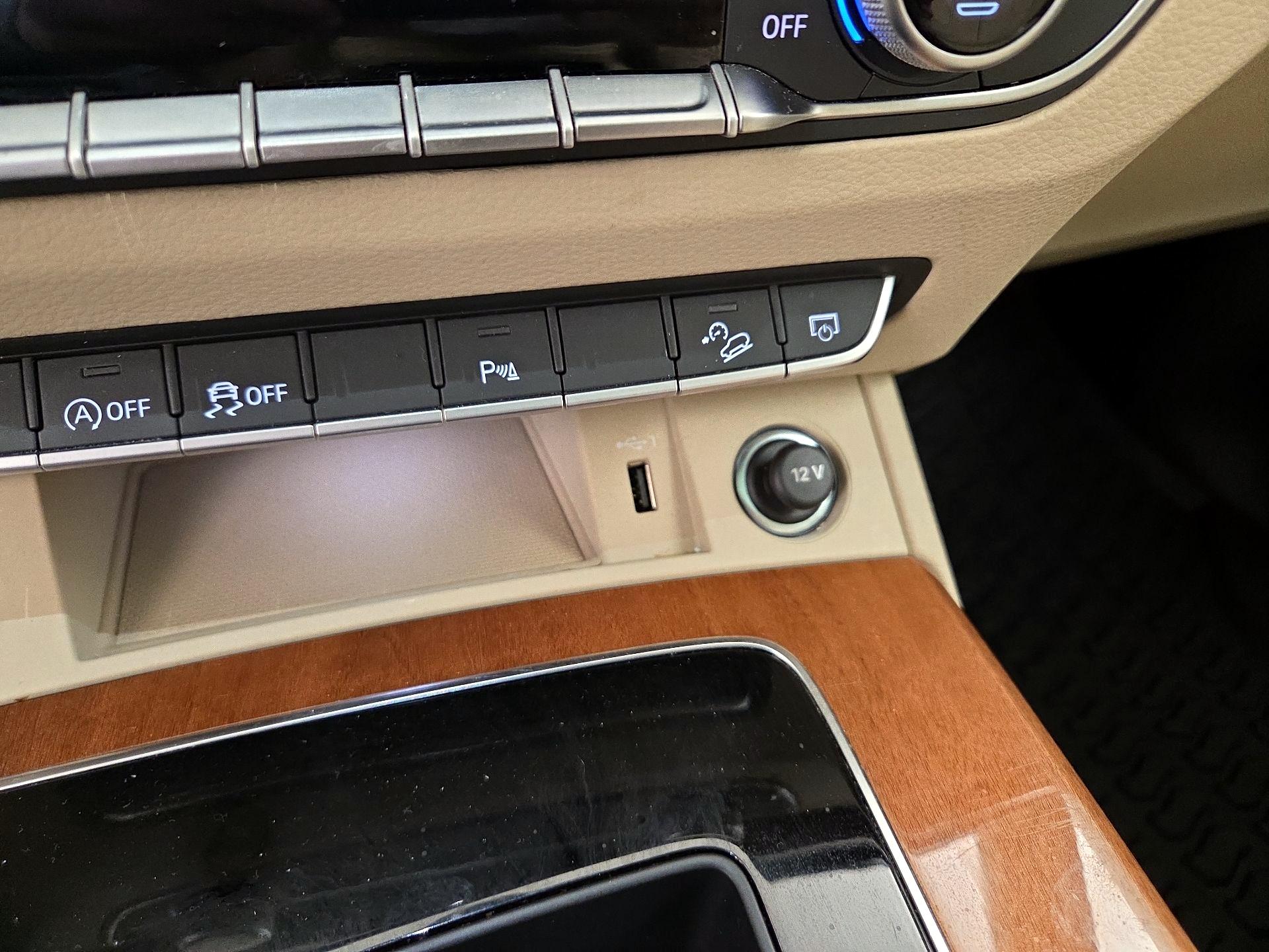 Thumbnail: 2021 Audi Q5 - 18