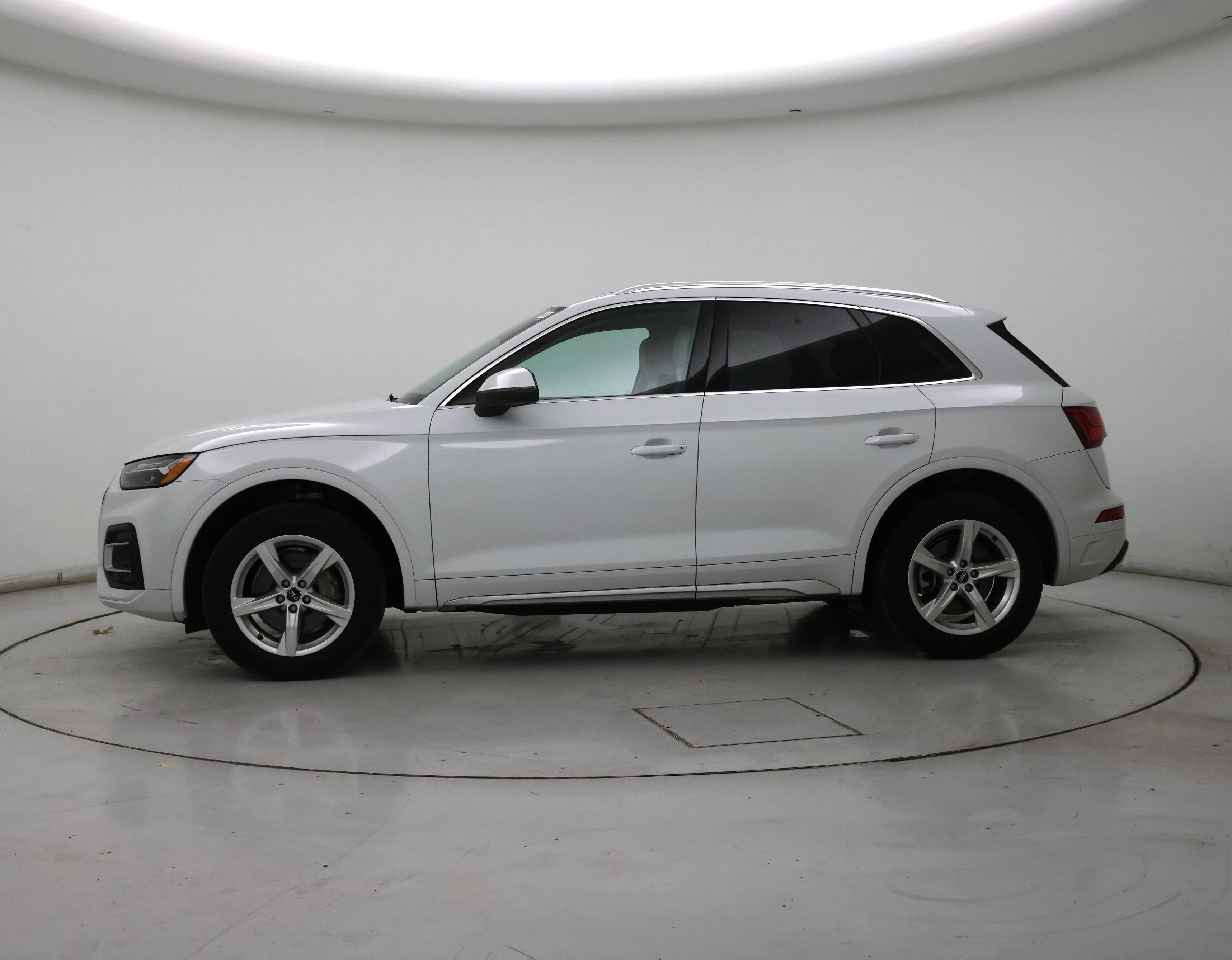 Thumbnail: 2021 Audi Q5 - 3