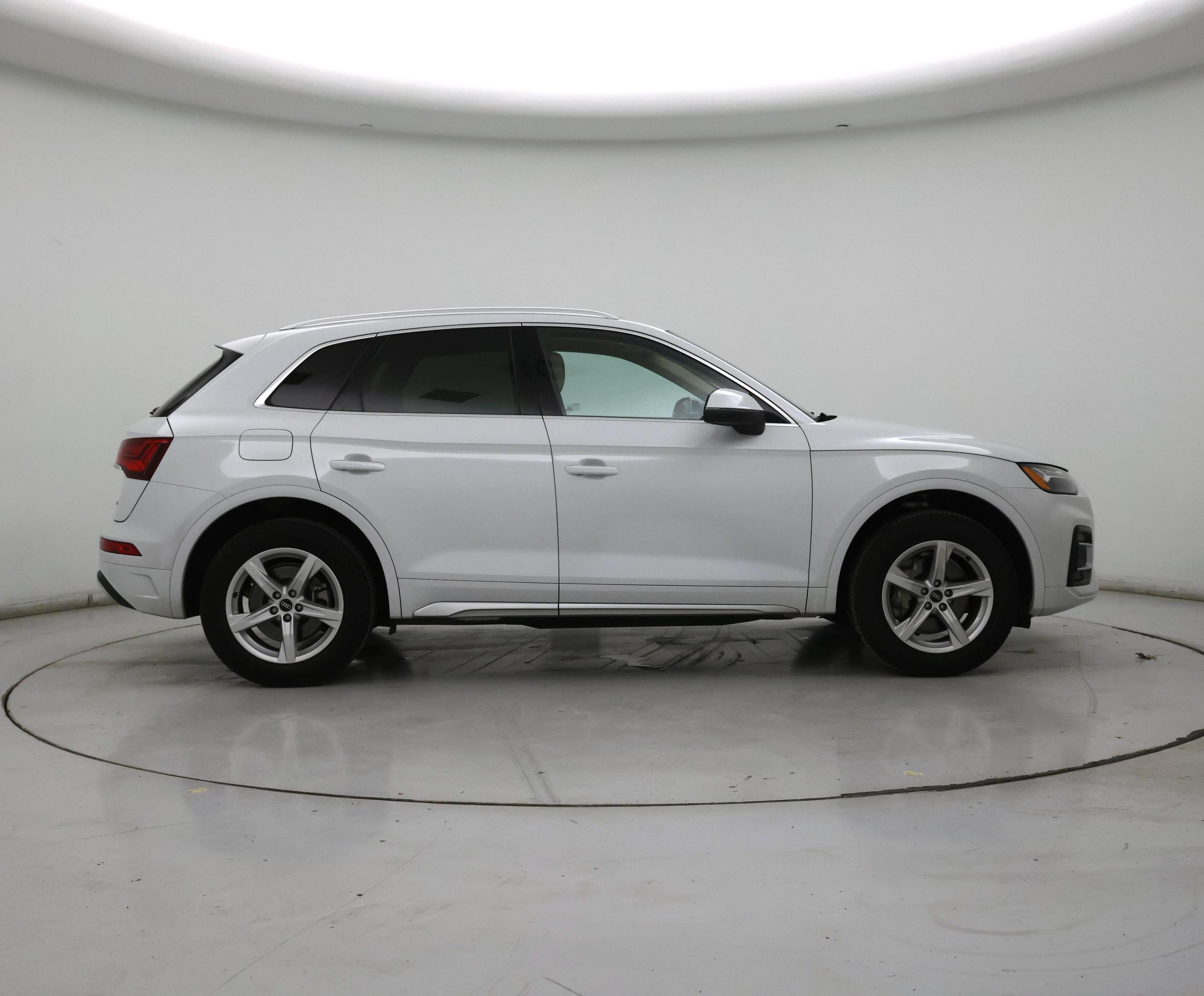 Thumbnail: 2021 Audi Q5 - 7