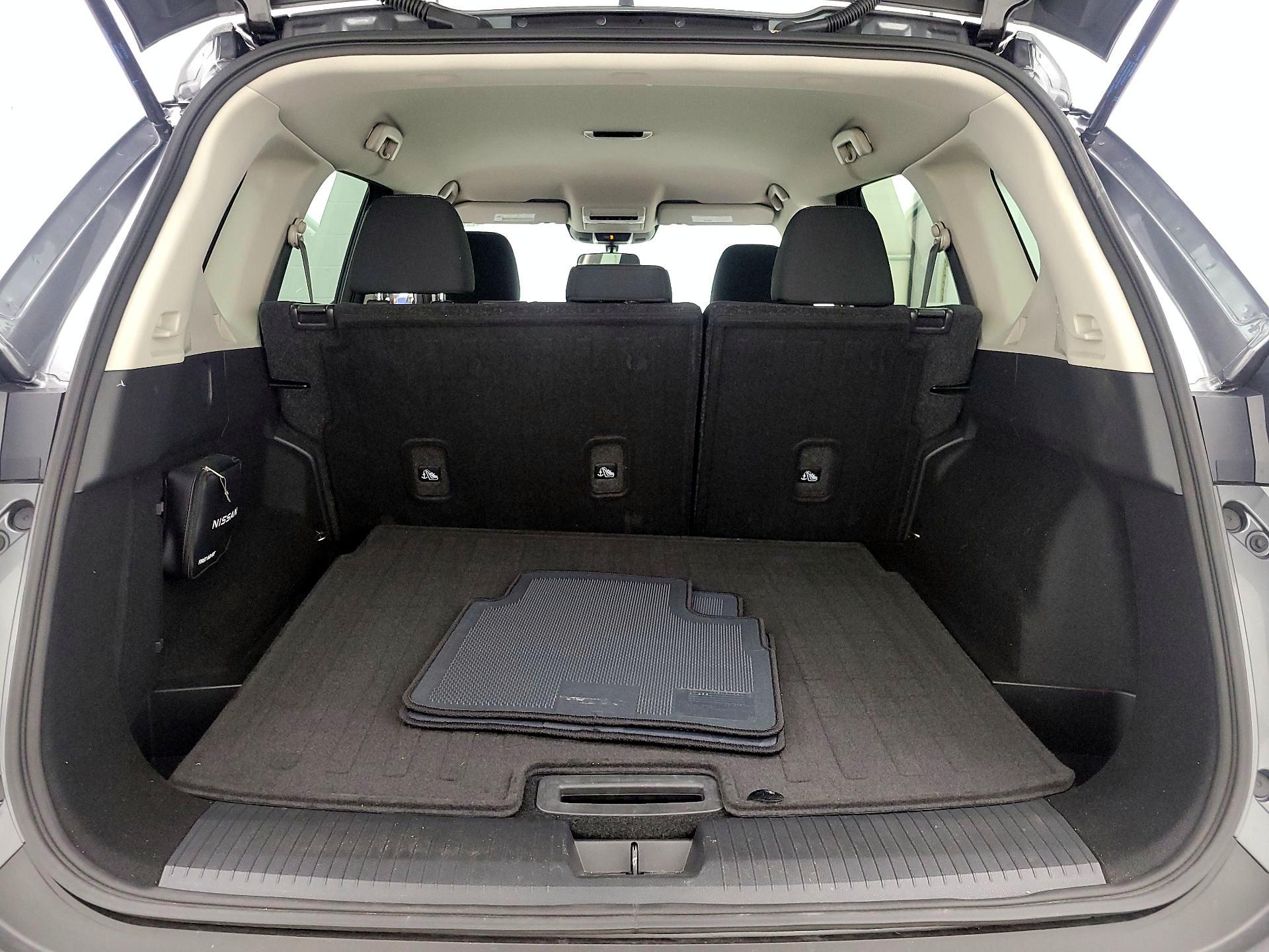 Thumbnail: 2023 Nissan Rogue - 20