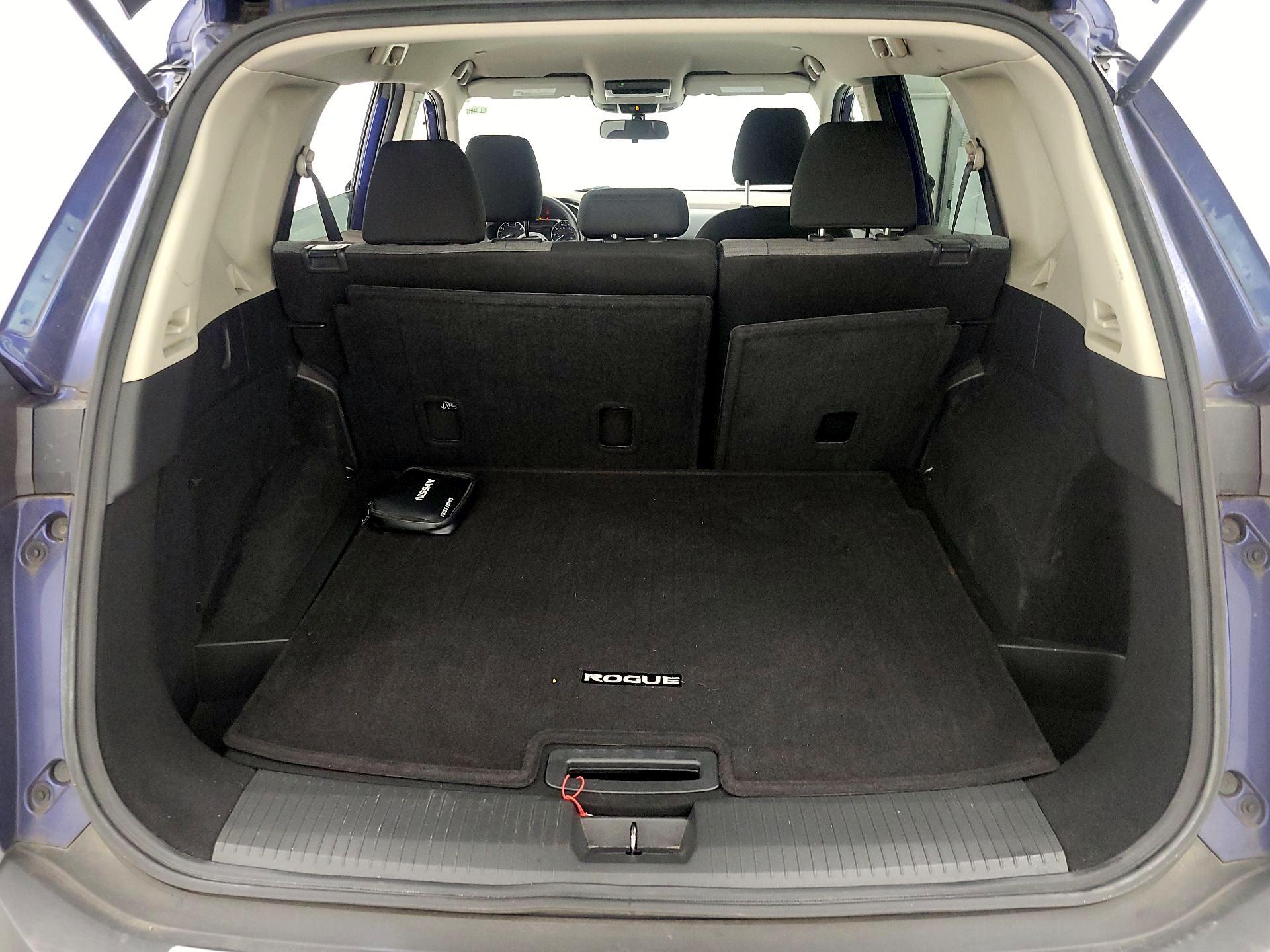 Thumbnail: 2023 Nissan Rogue - 19