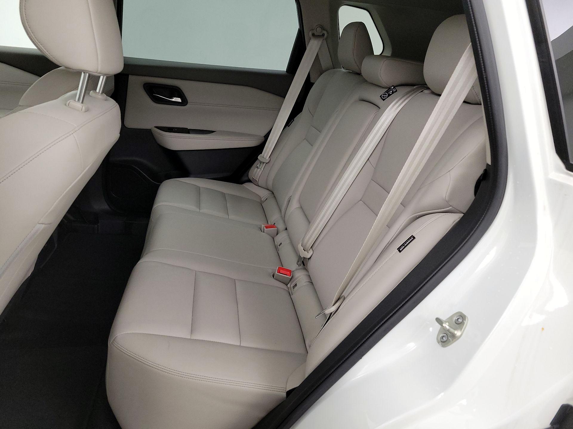 Thumbnail: 2023 Nissan Rogue - 20