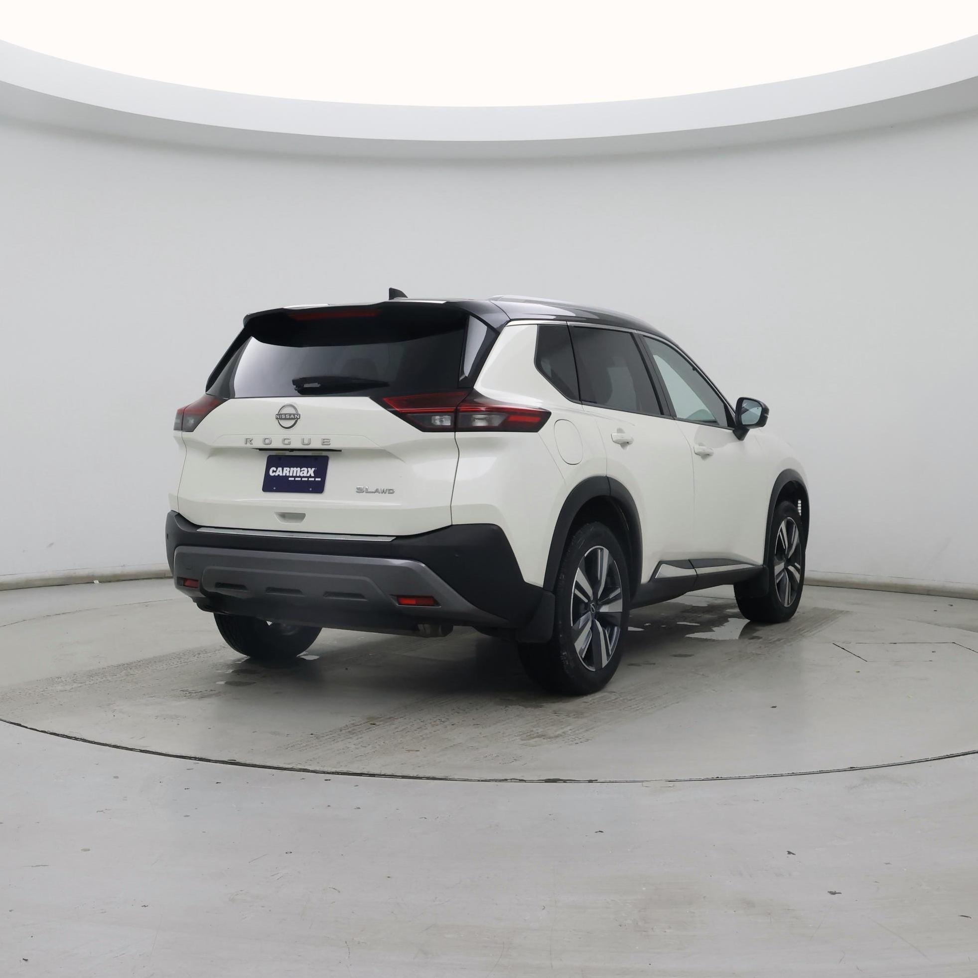 Thumbnail: 2023 Nissan Rogue - 8