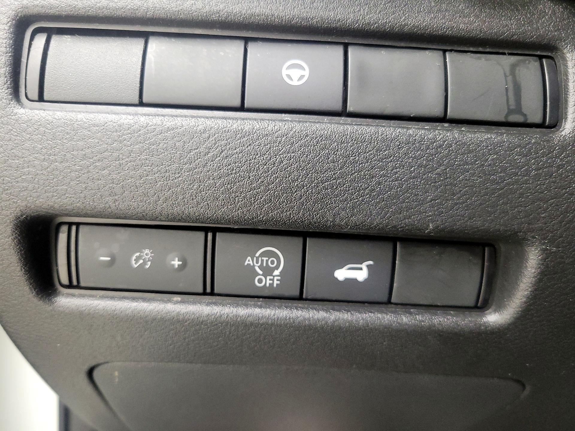 Thumbnail: 2023 Nissan Rogue - 13