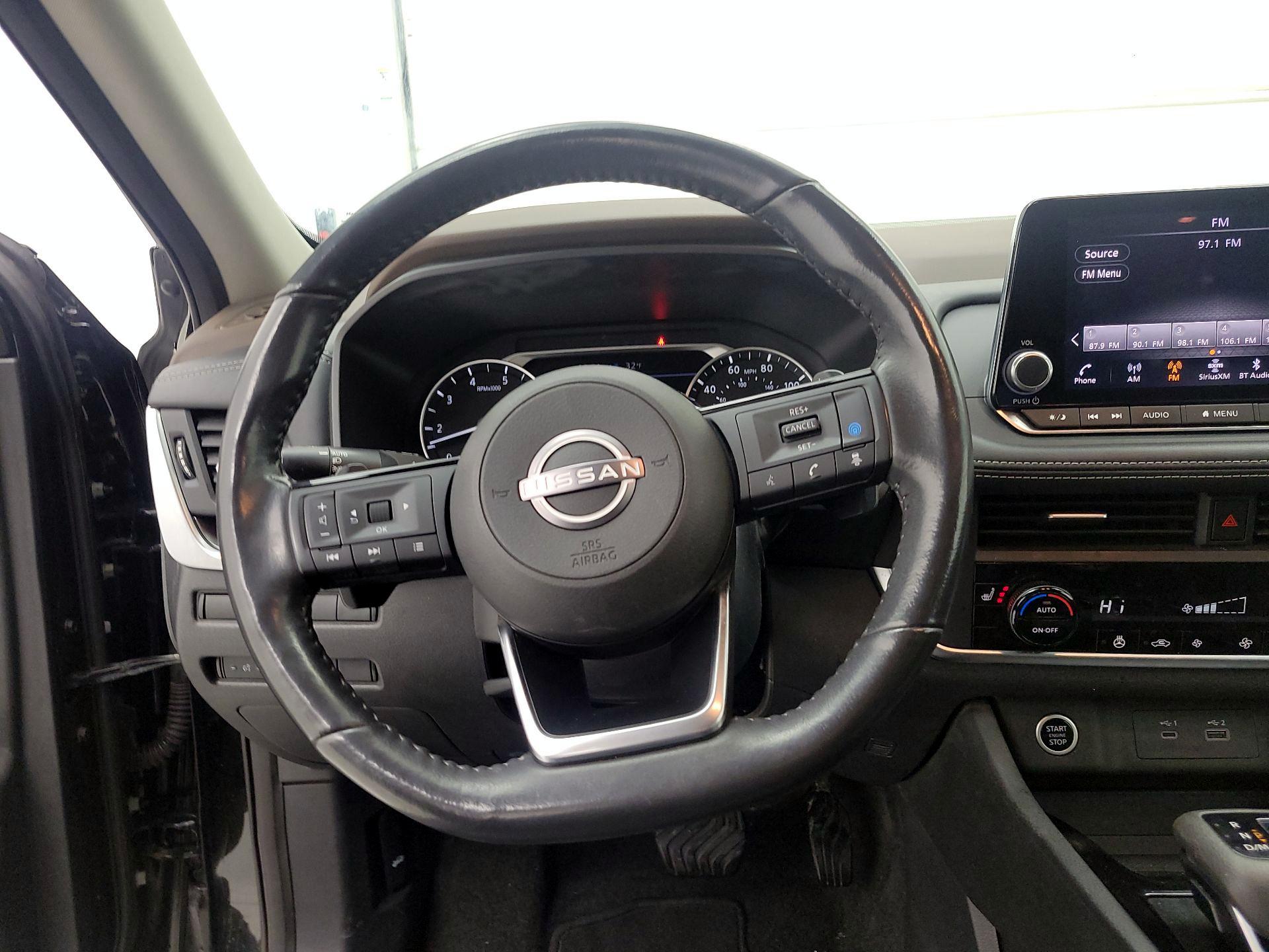 Thumbnail: 2023 Nissan Rogue - 10