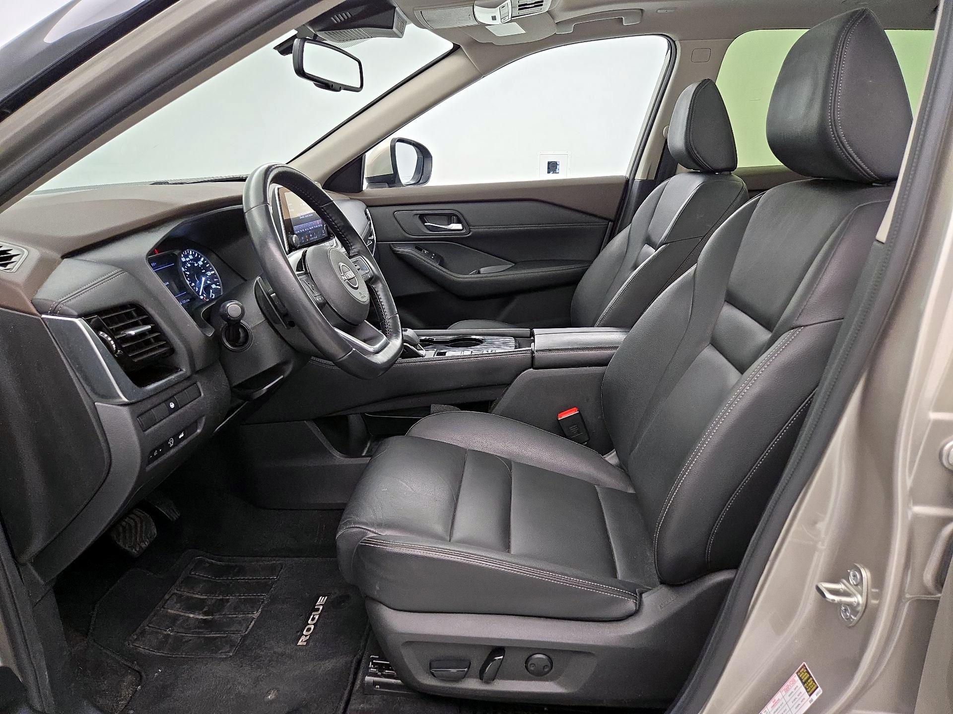 Thumbnail: 2023 Nissan Rogue - 11